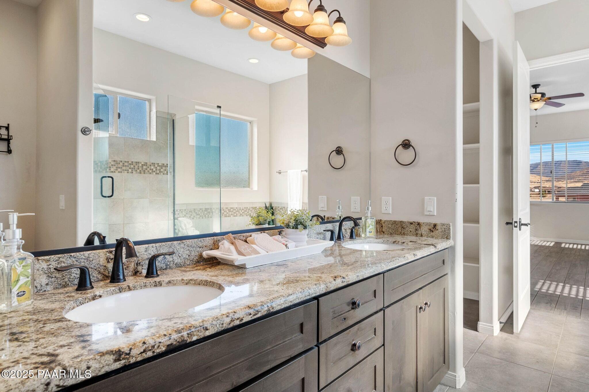 8575 N Buffalo Hill Court