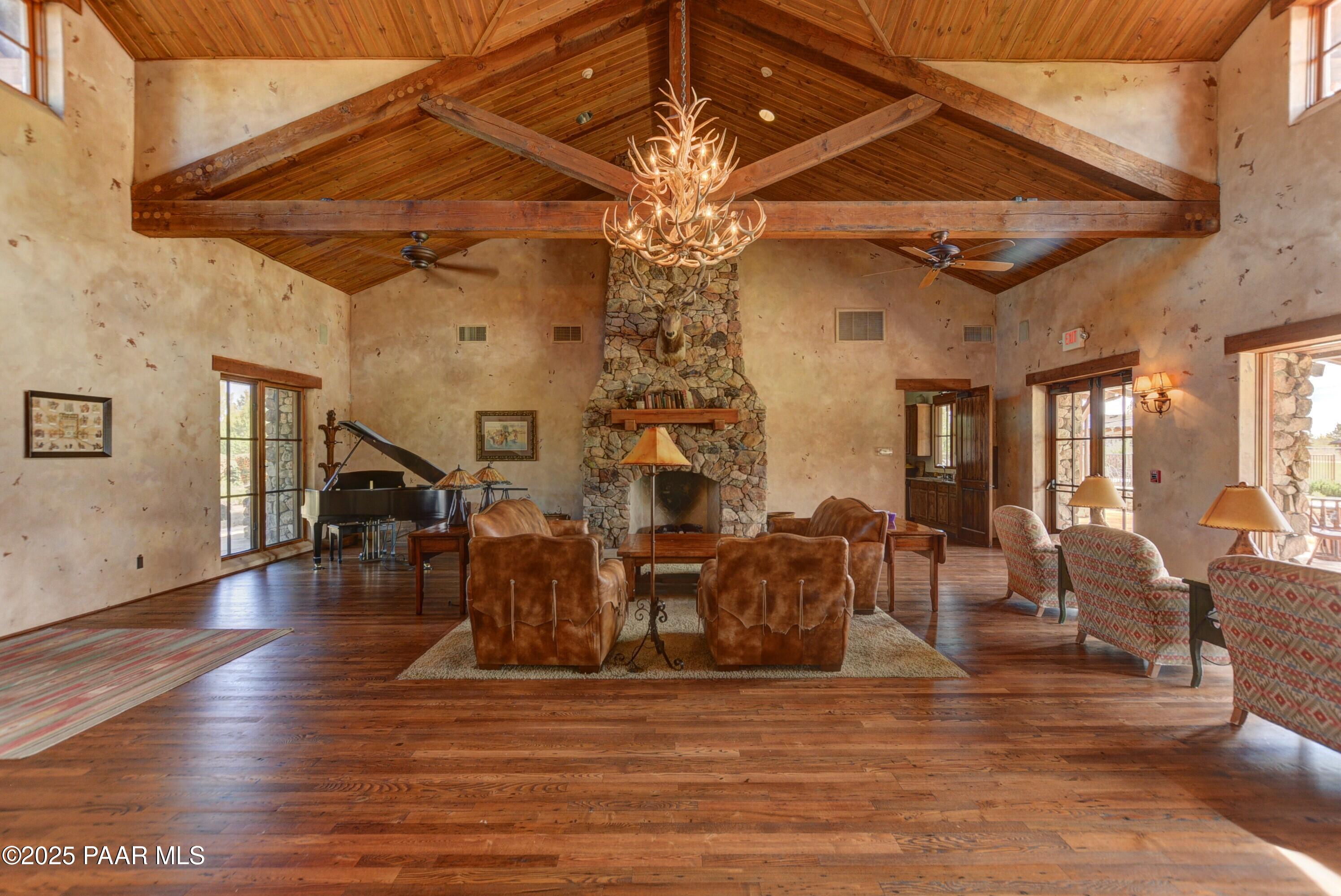 9309 N Callahan Road