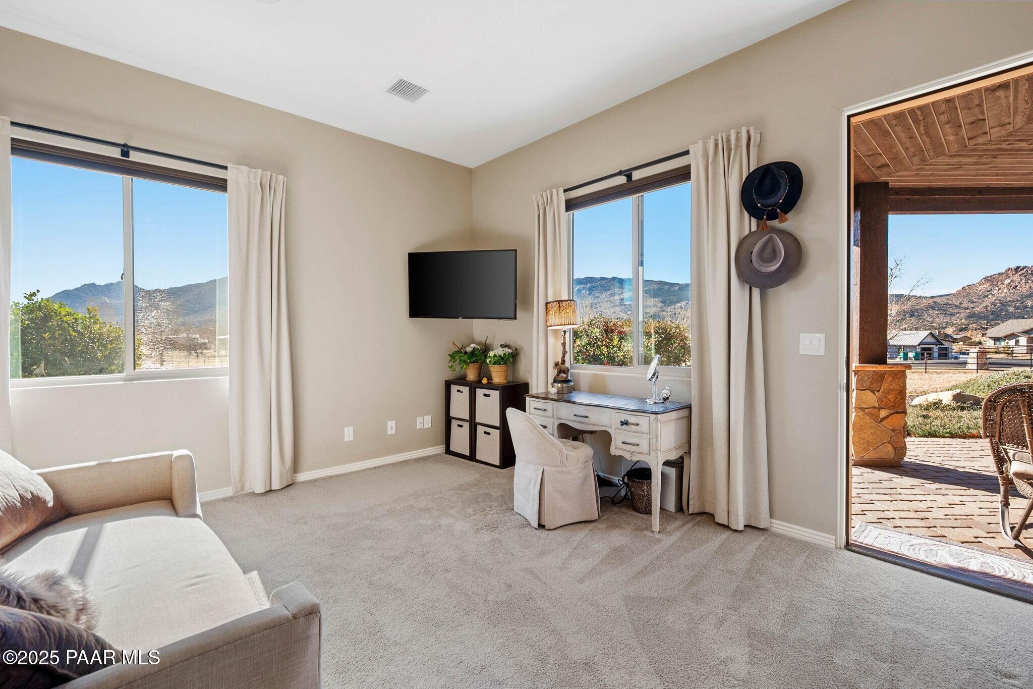 9309 N Callahan Road