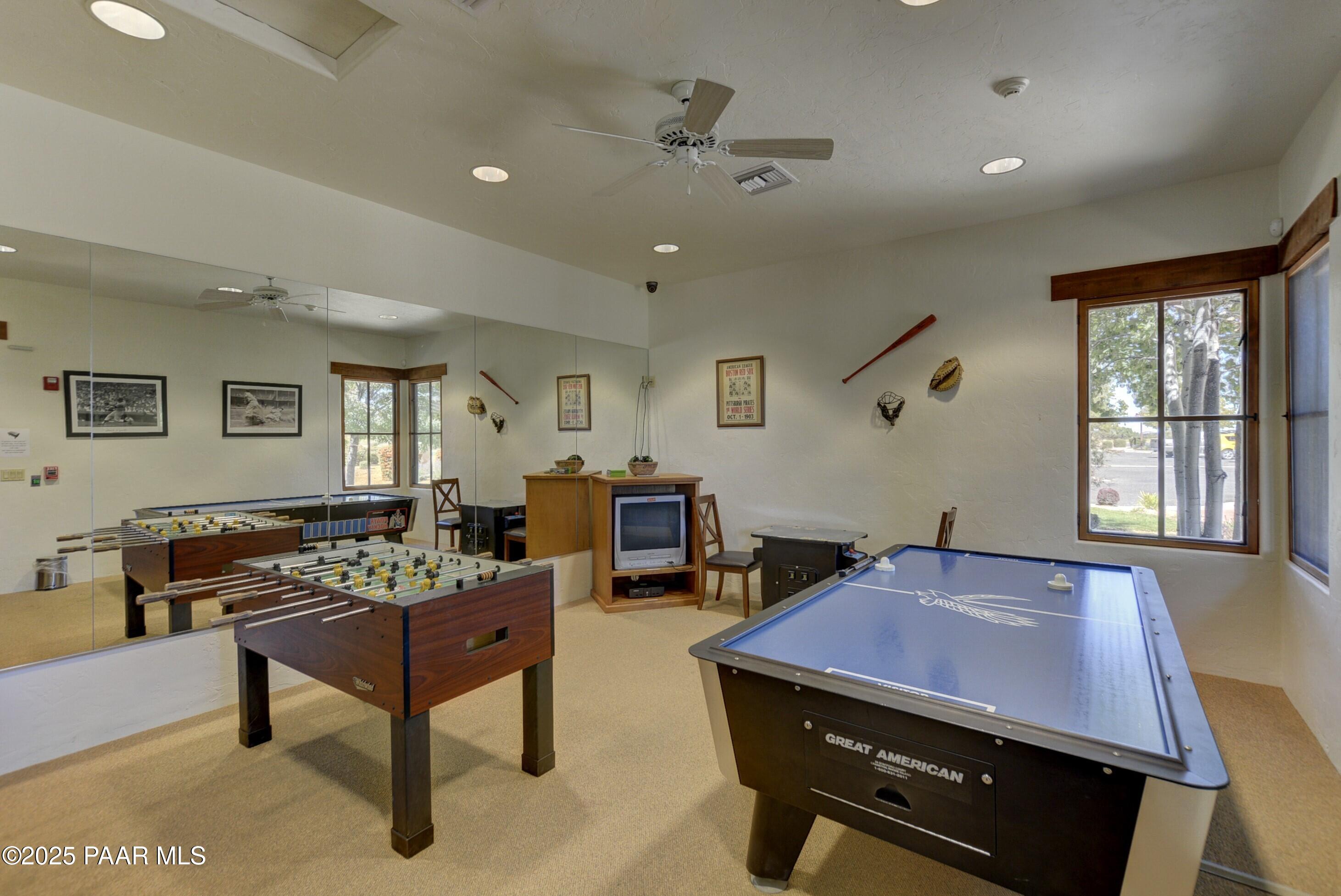 9309 N Callahan Road