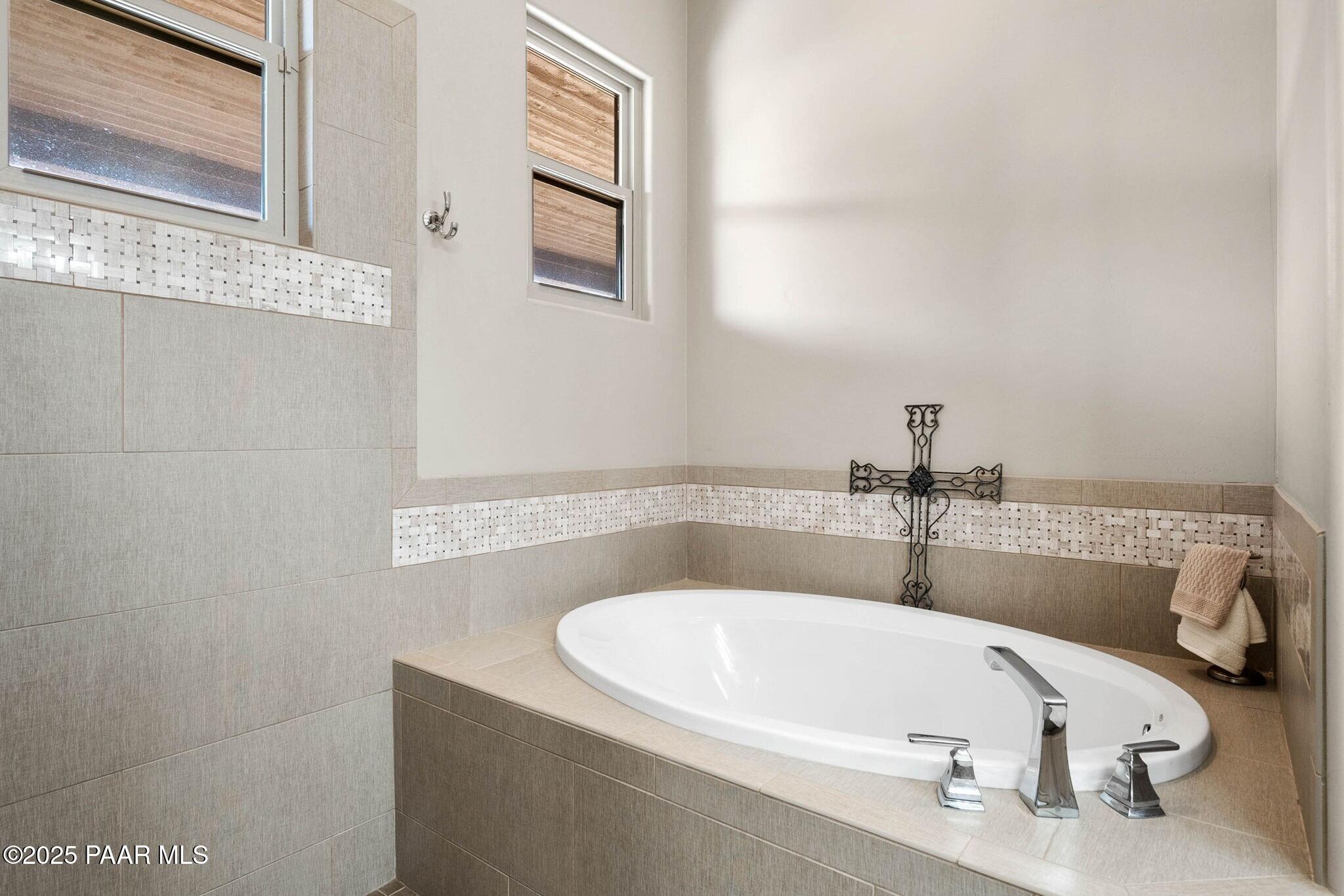 9309 N Callahan Road