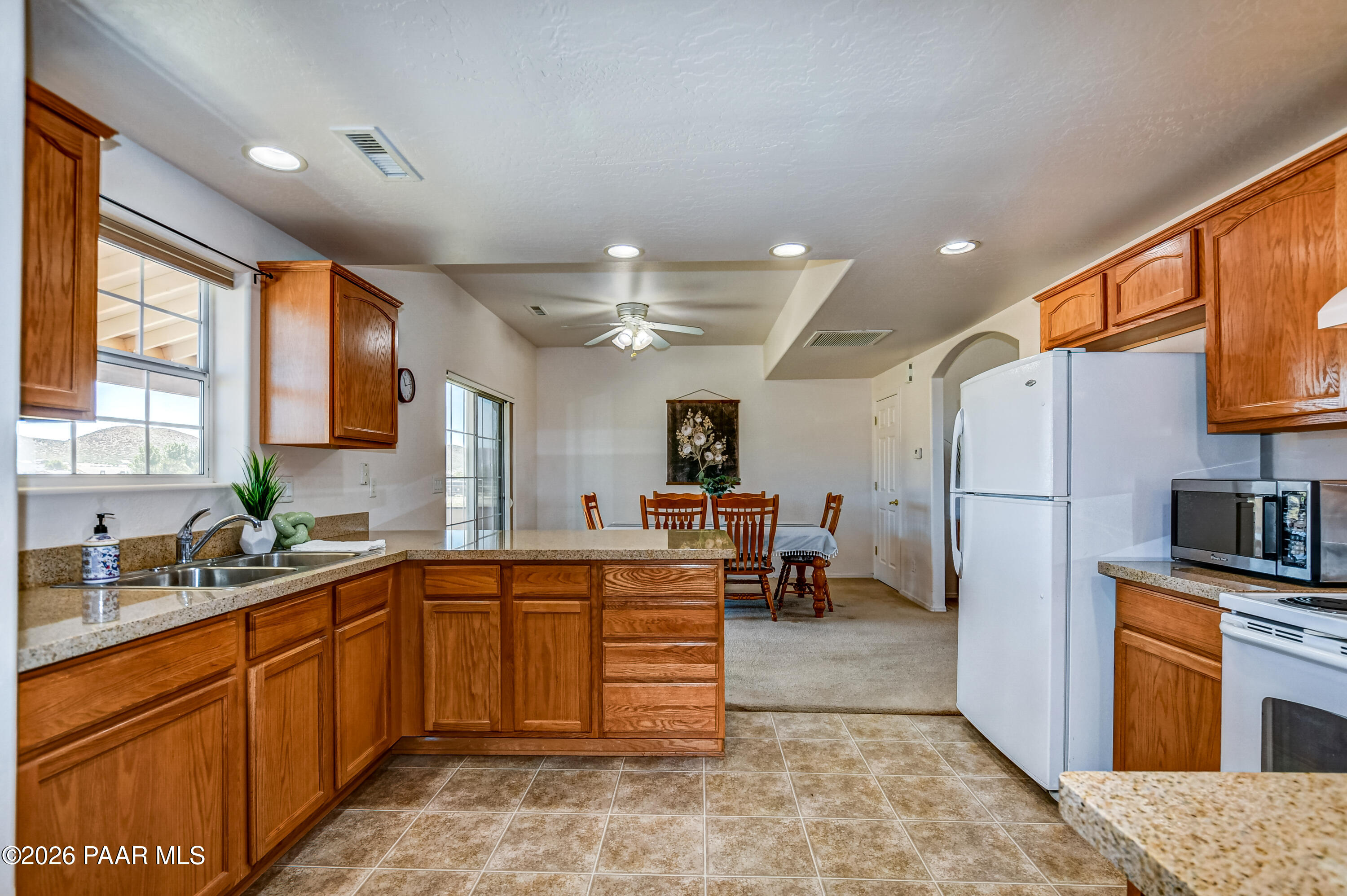 11305 N Retriever Lane