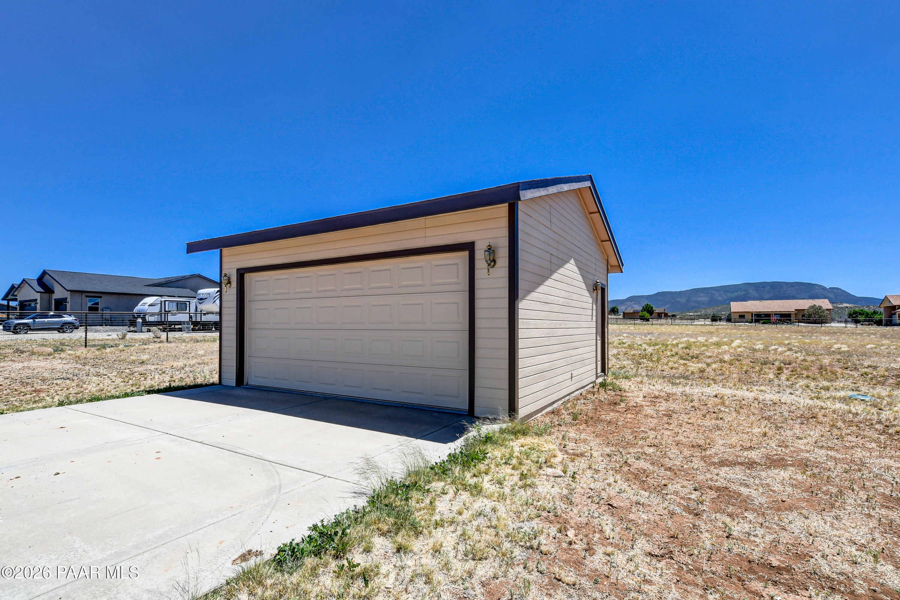 11305 N Retriever Lane