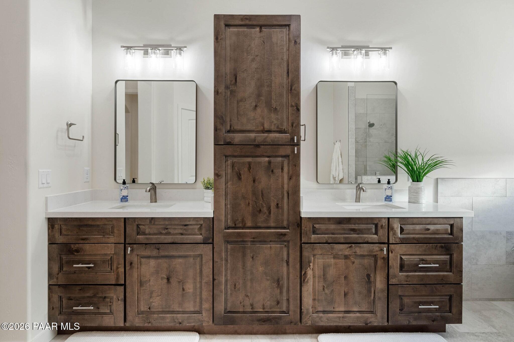 6721 E Territorial Road