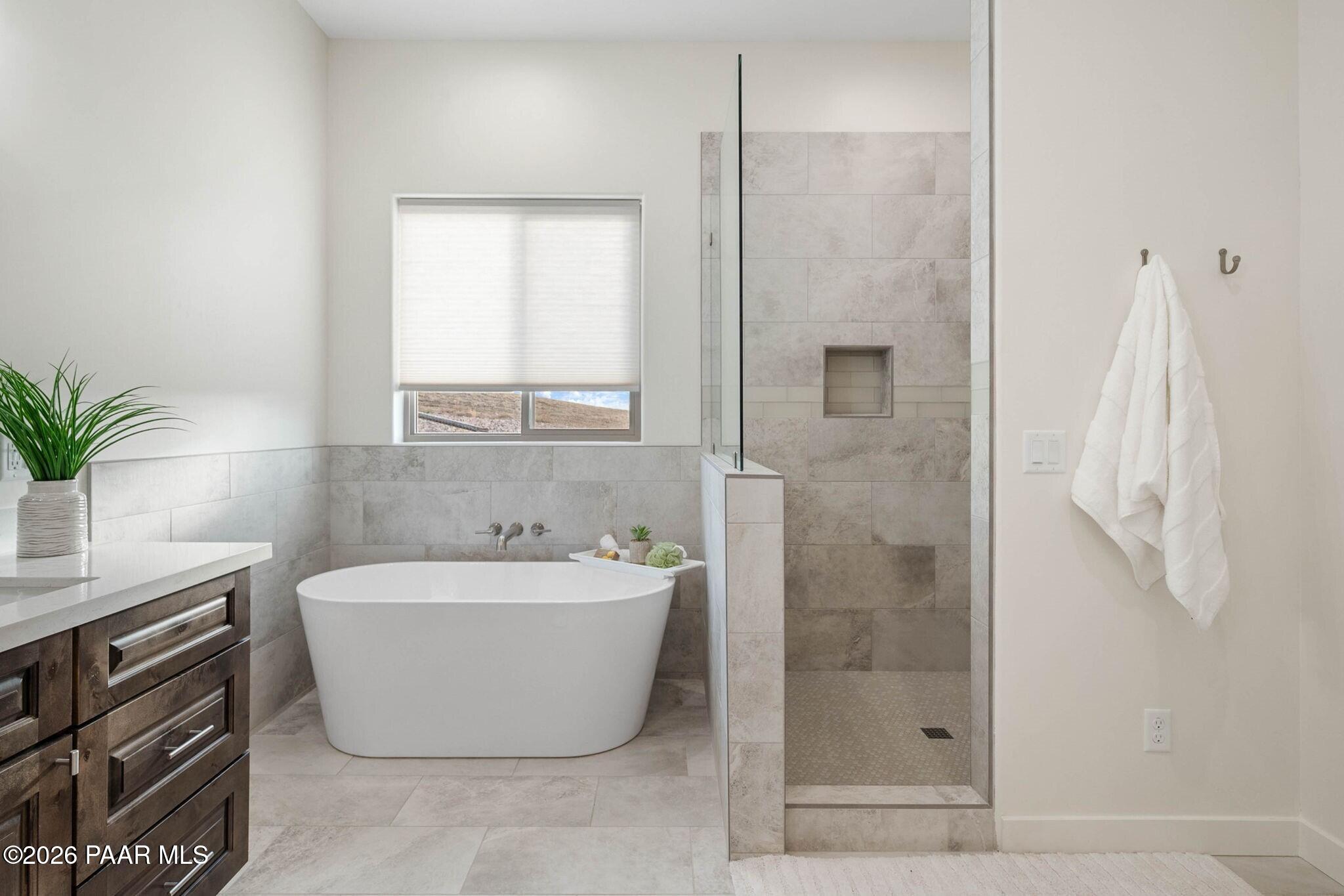 6721 E Territorial Road