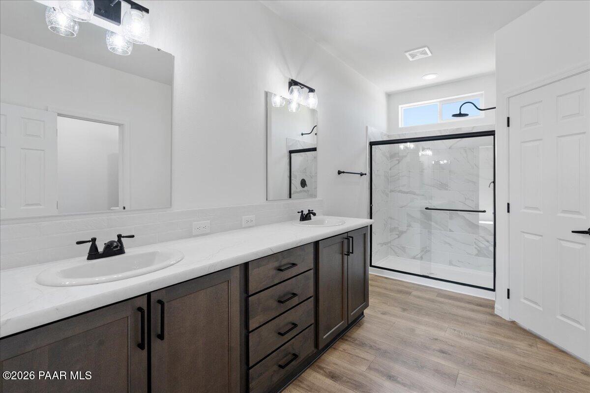 7420 E Bunkhouse Road