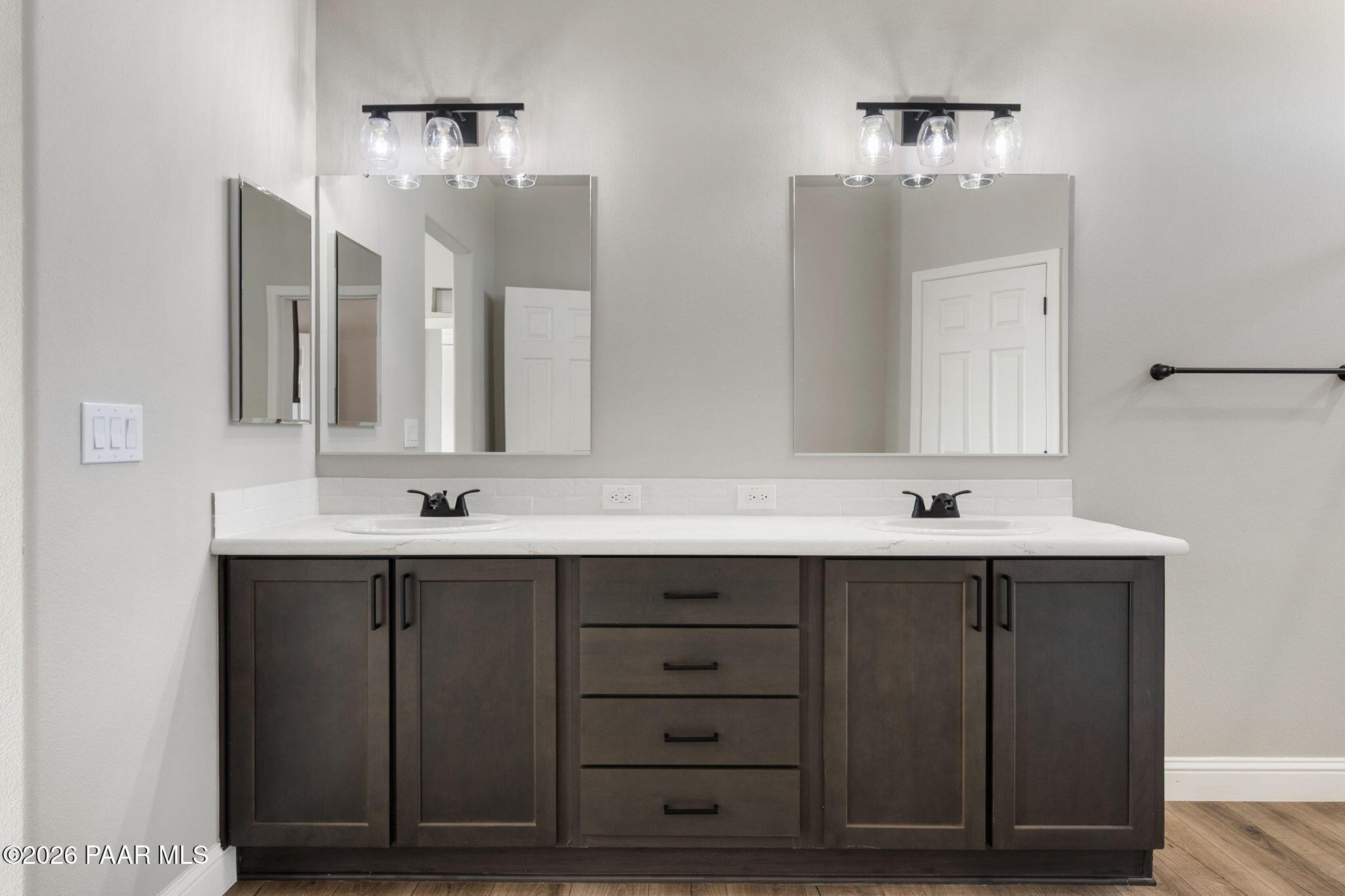 7420 E Bunkhouse Road