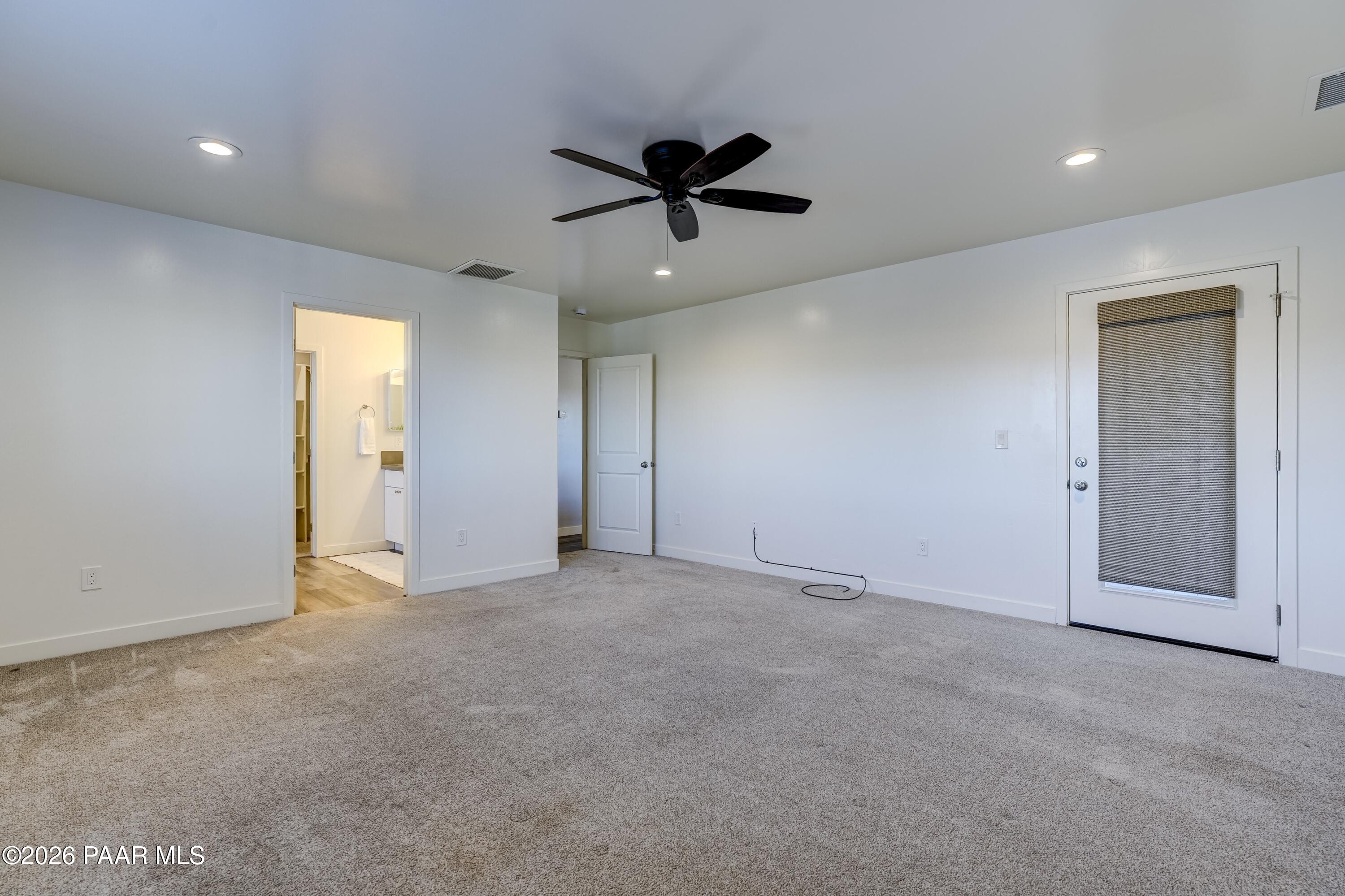 5442 N Long Rifle Road