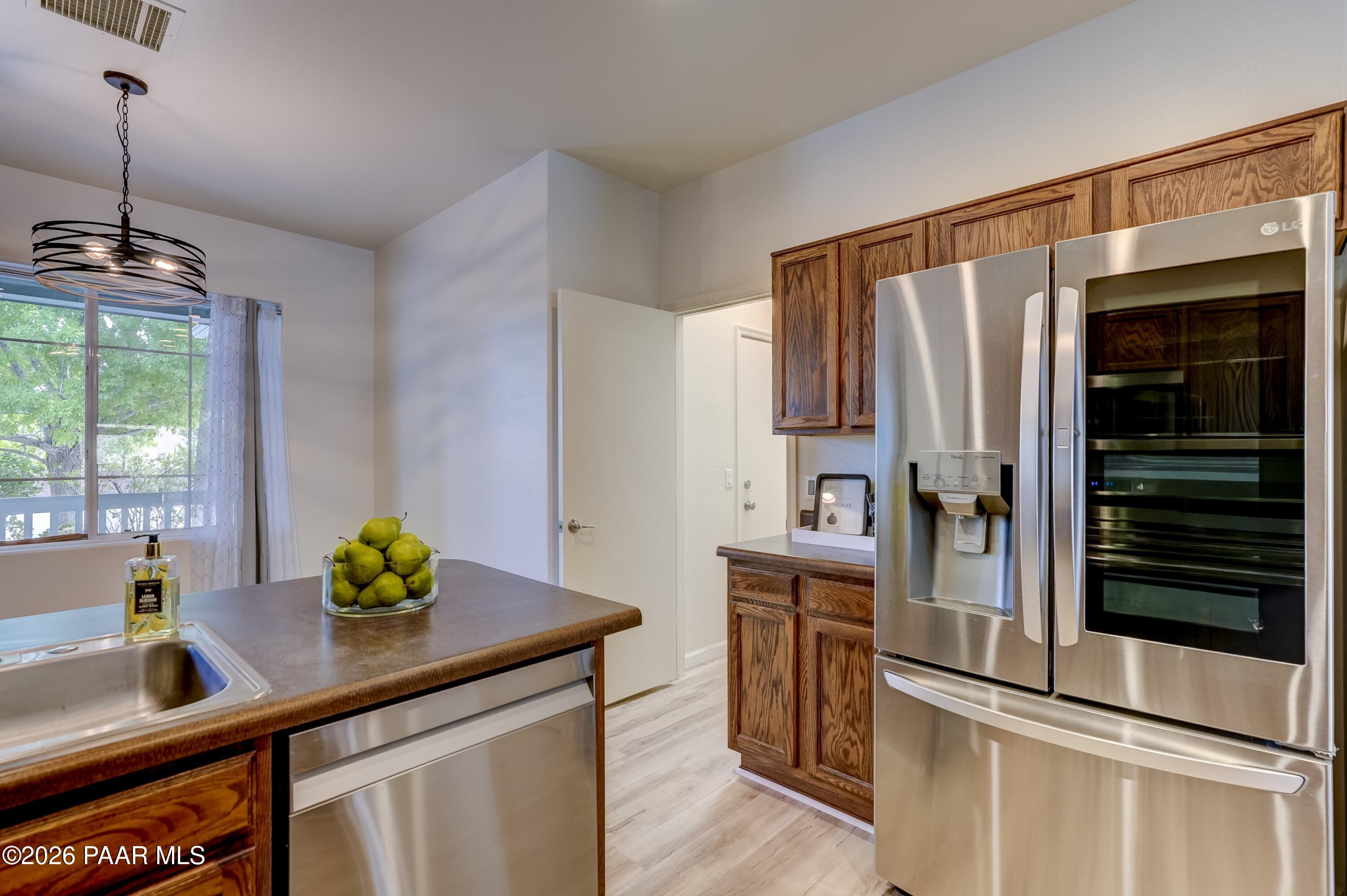 7625 E Rabbit Brush Lane