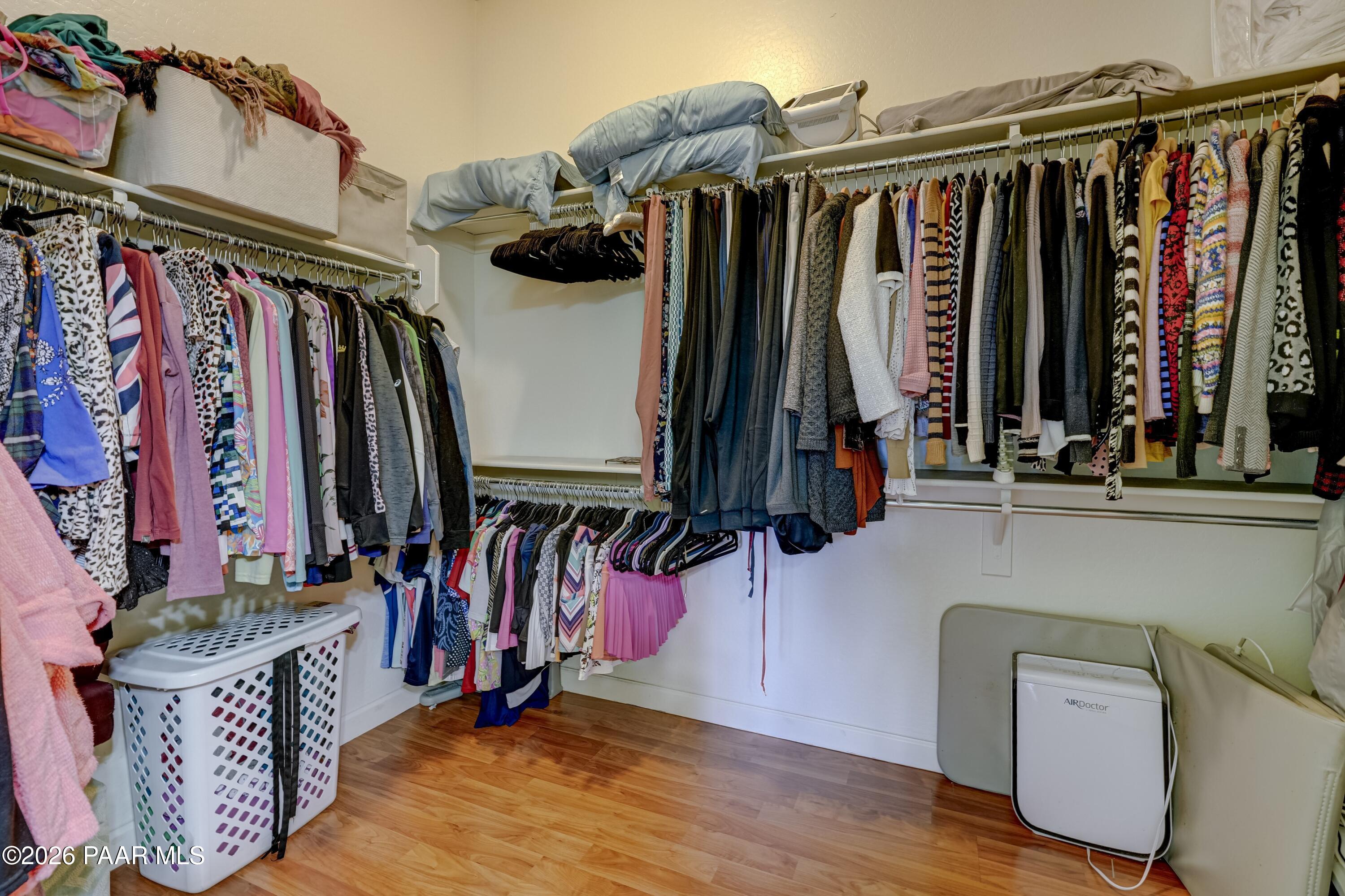 7106 E Prairie Ridge Road