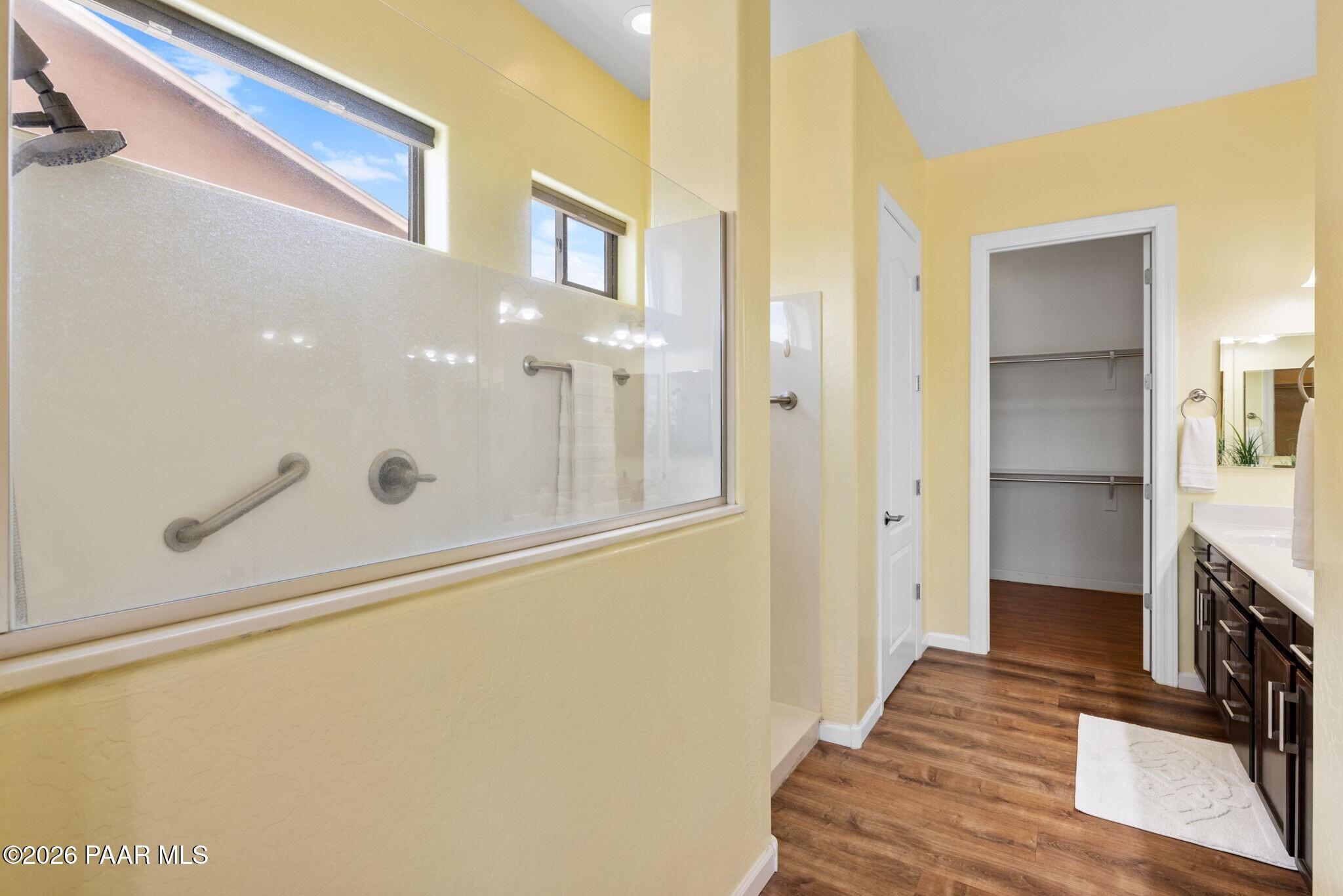 7106 E Prairie Ridge Road