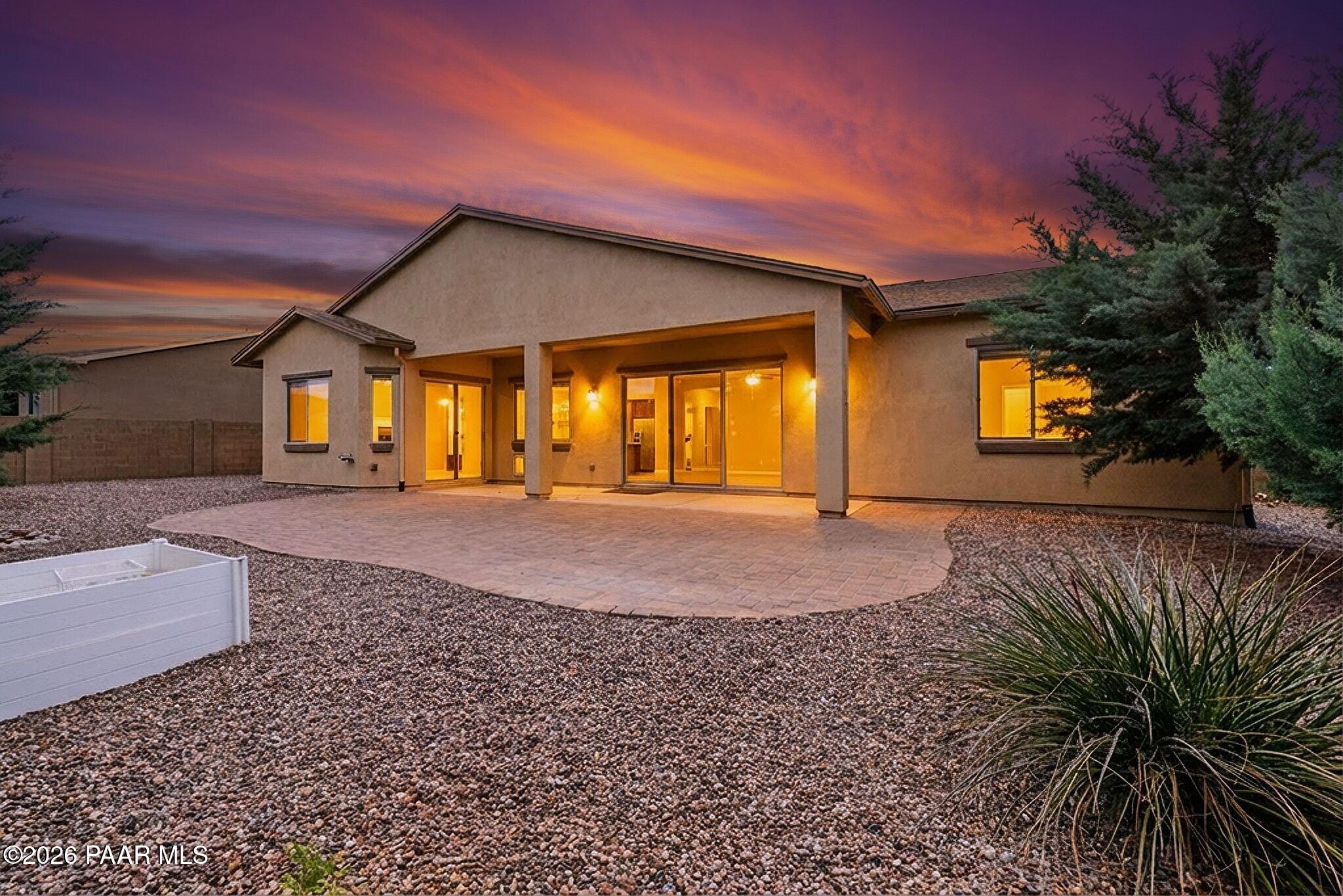 7106 E Prairie Ridge Road