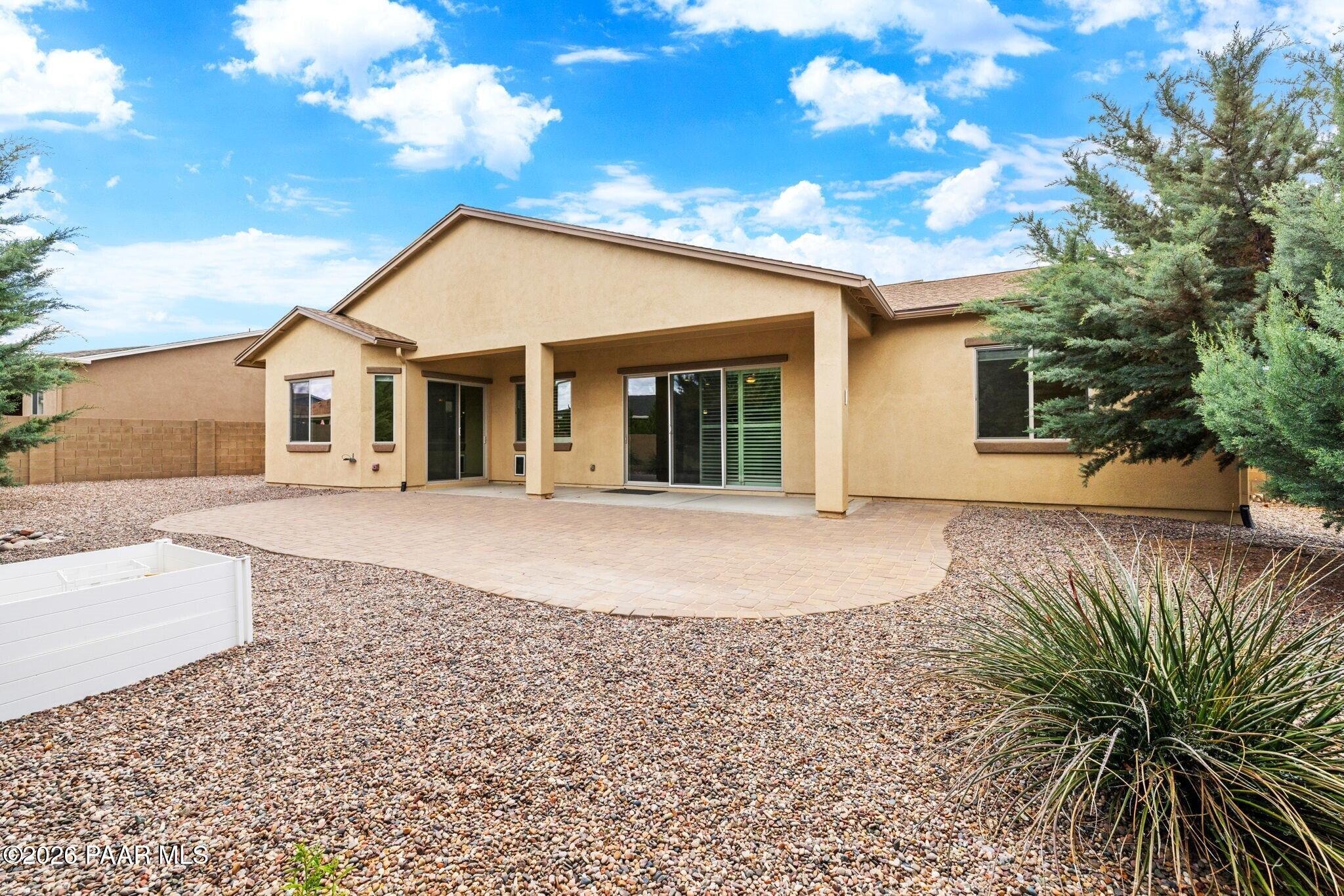 7106 E Prairie Ridge Road