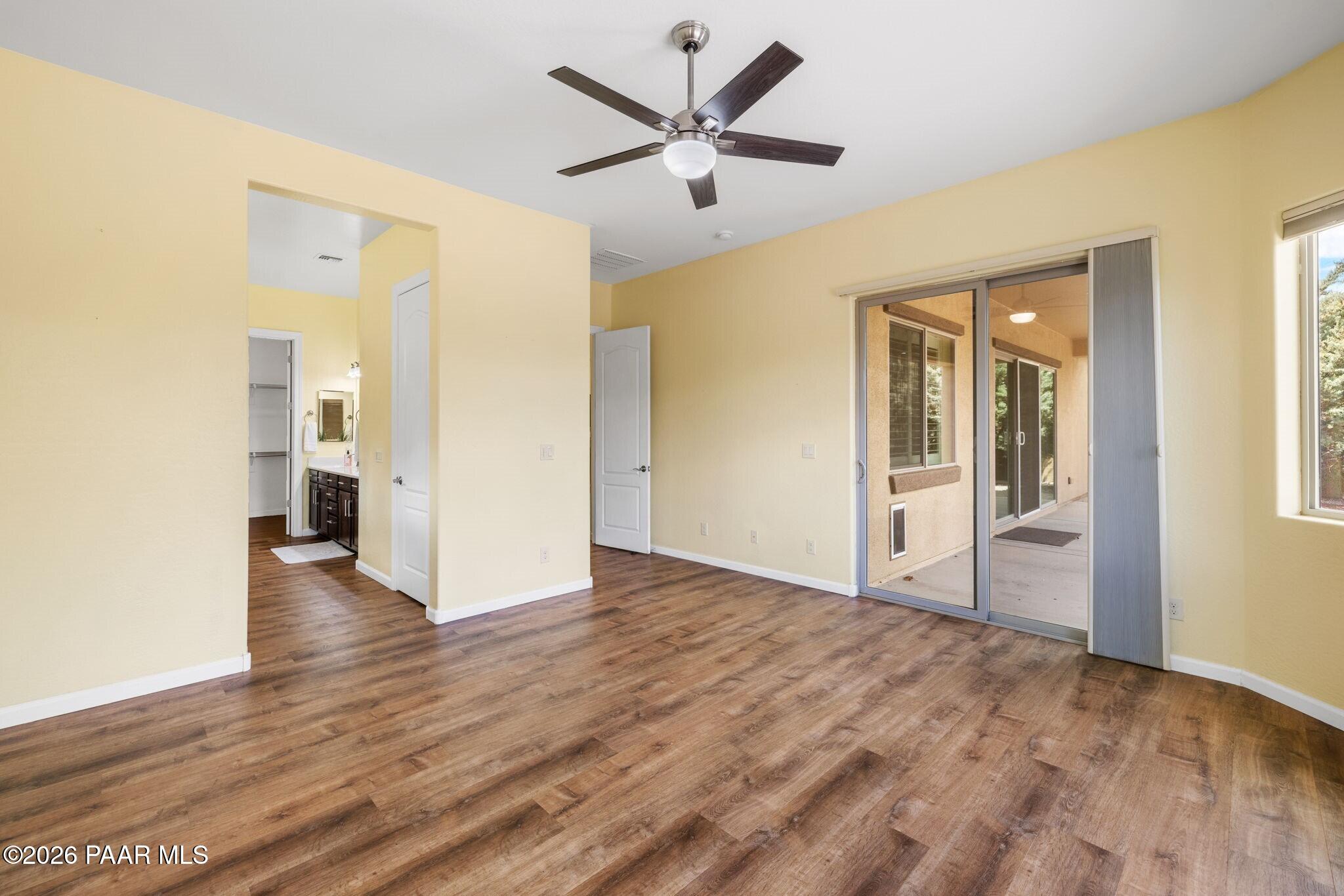 7106 E Prairie Ridge Road