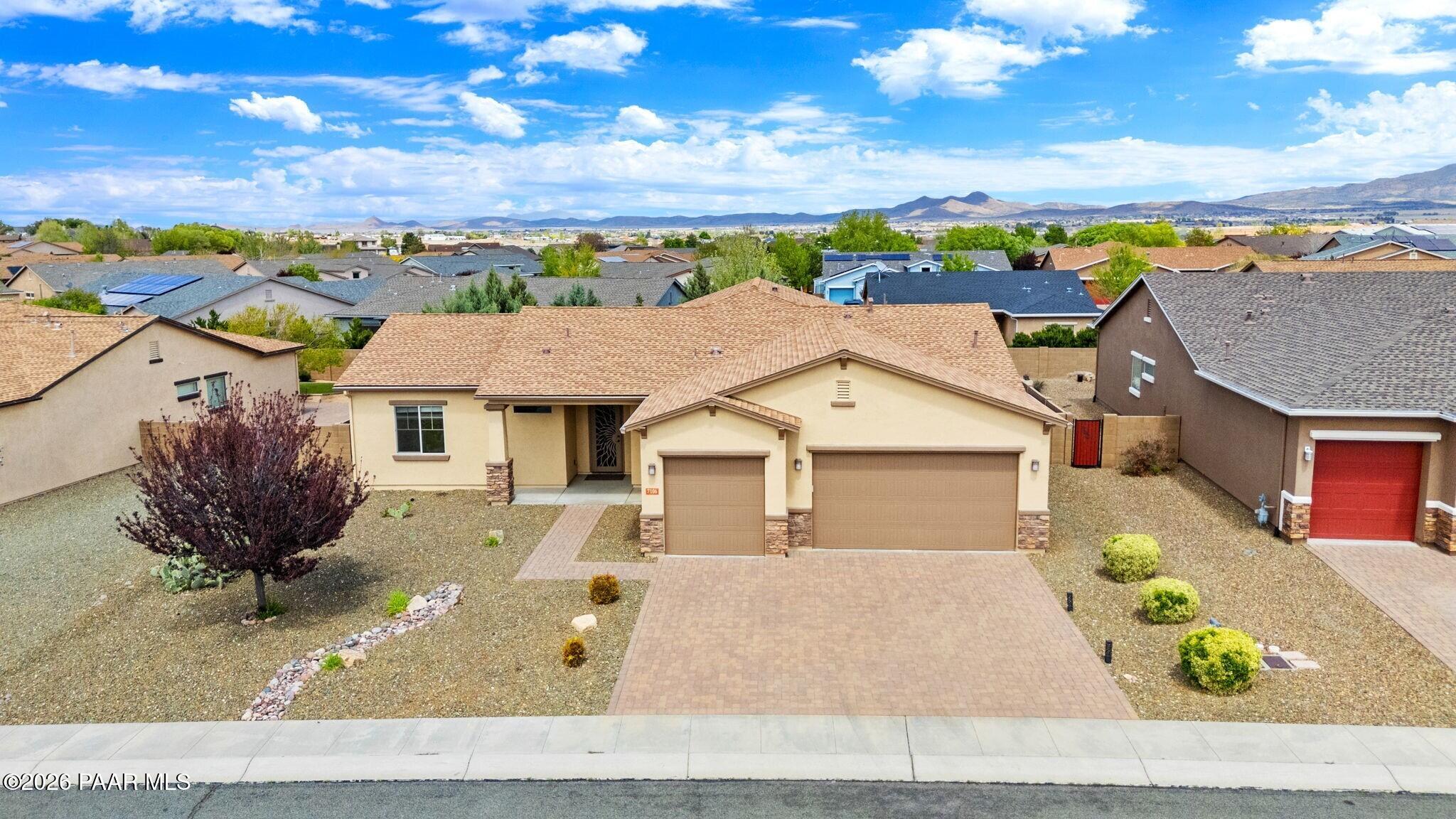 7106 E Prairie Ridge Road