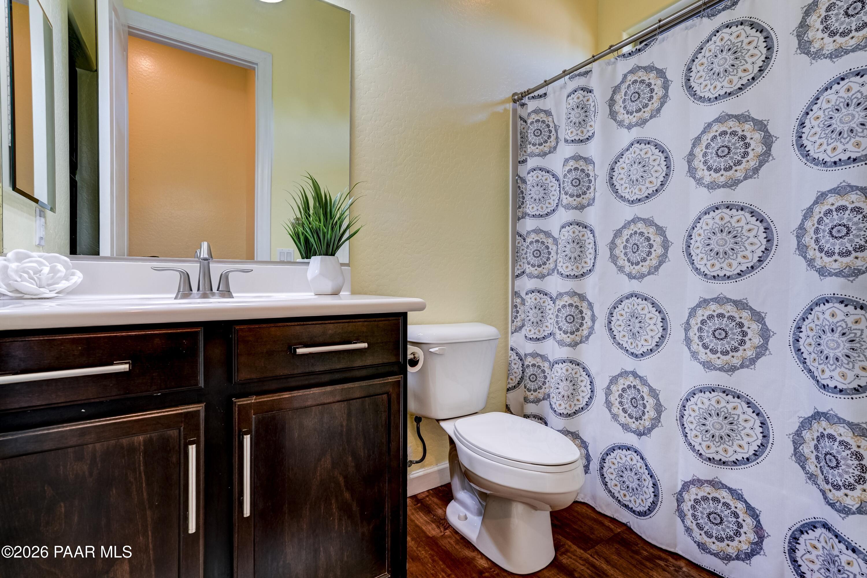 7106 E Prairie Ridge Road