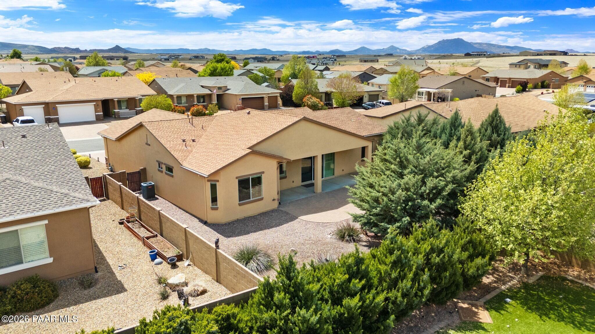 7106 E Prairie Ridge Road