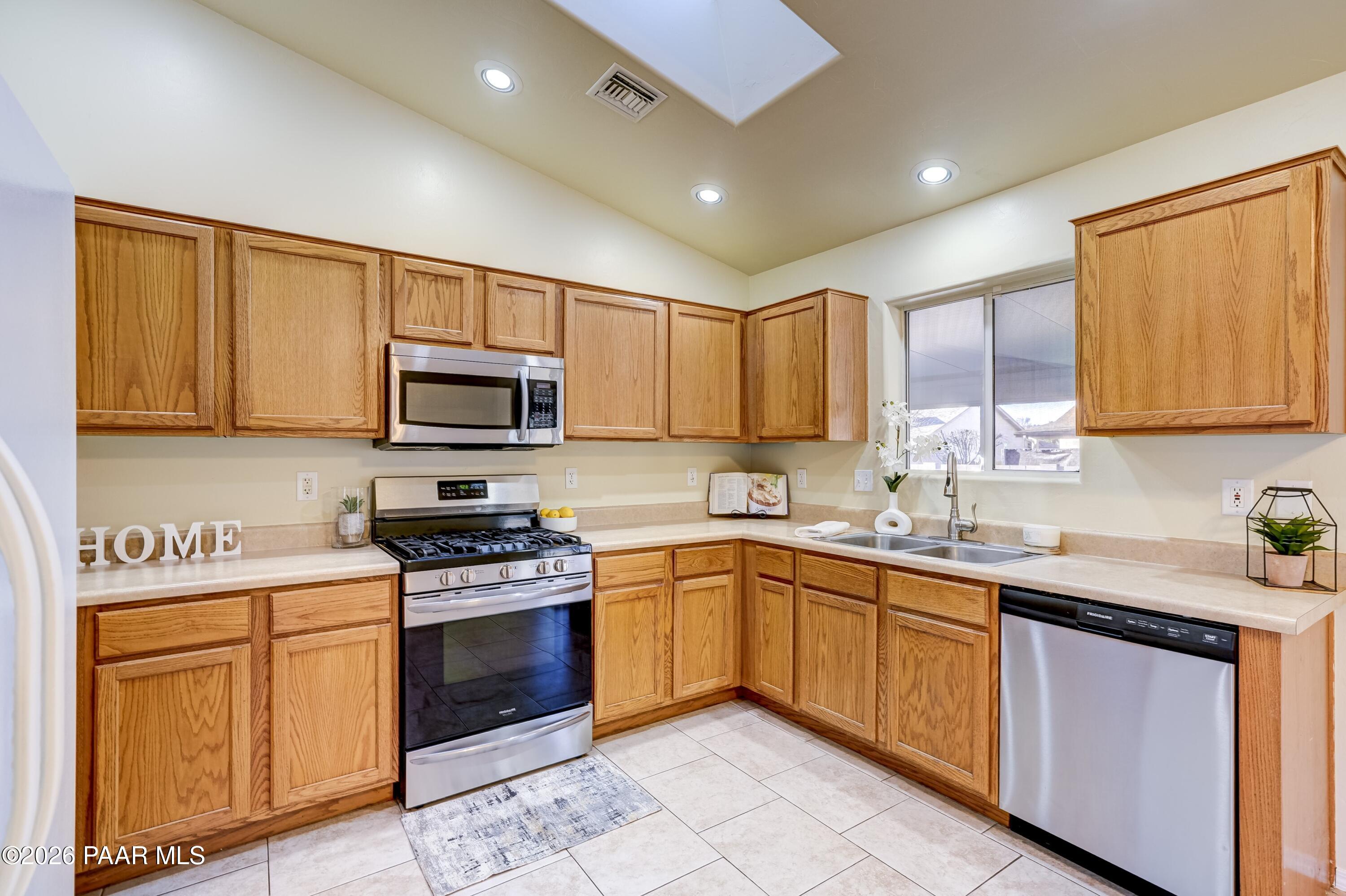 3290 Sunflower Drive