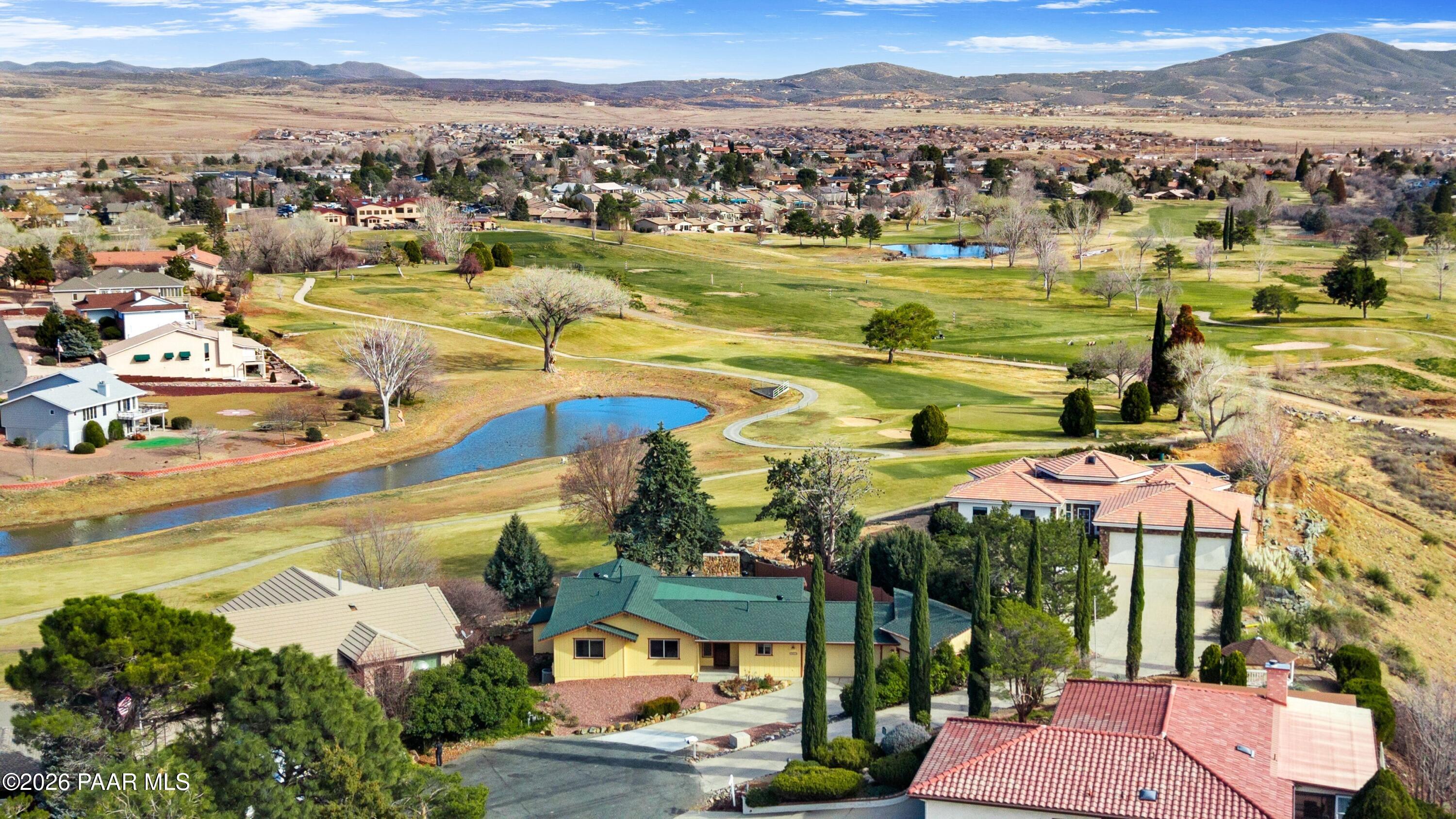 1073 N Broken Wagon Trail