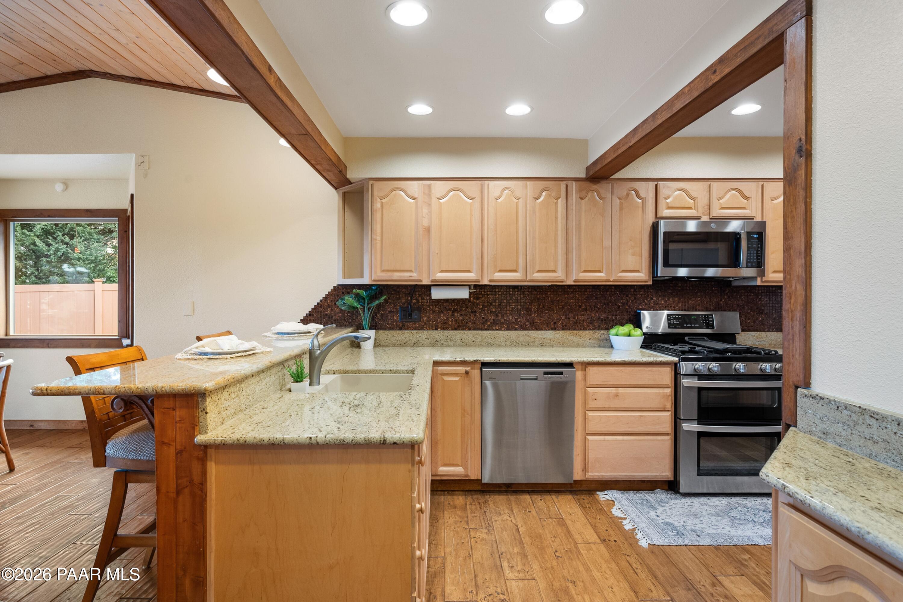 1073 N Broken Wagon Trail