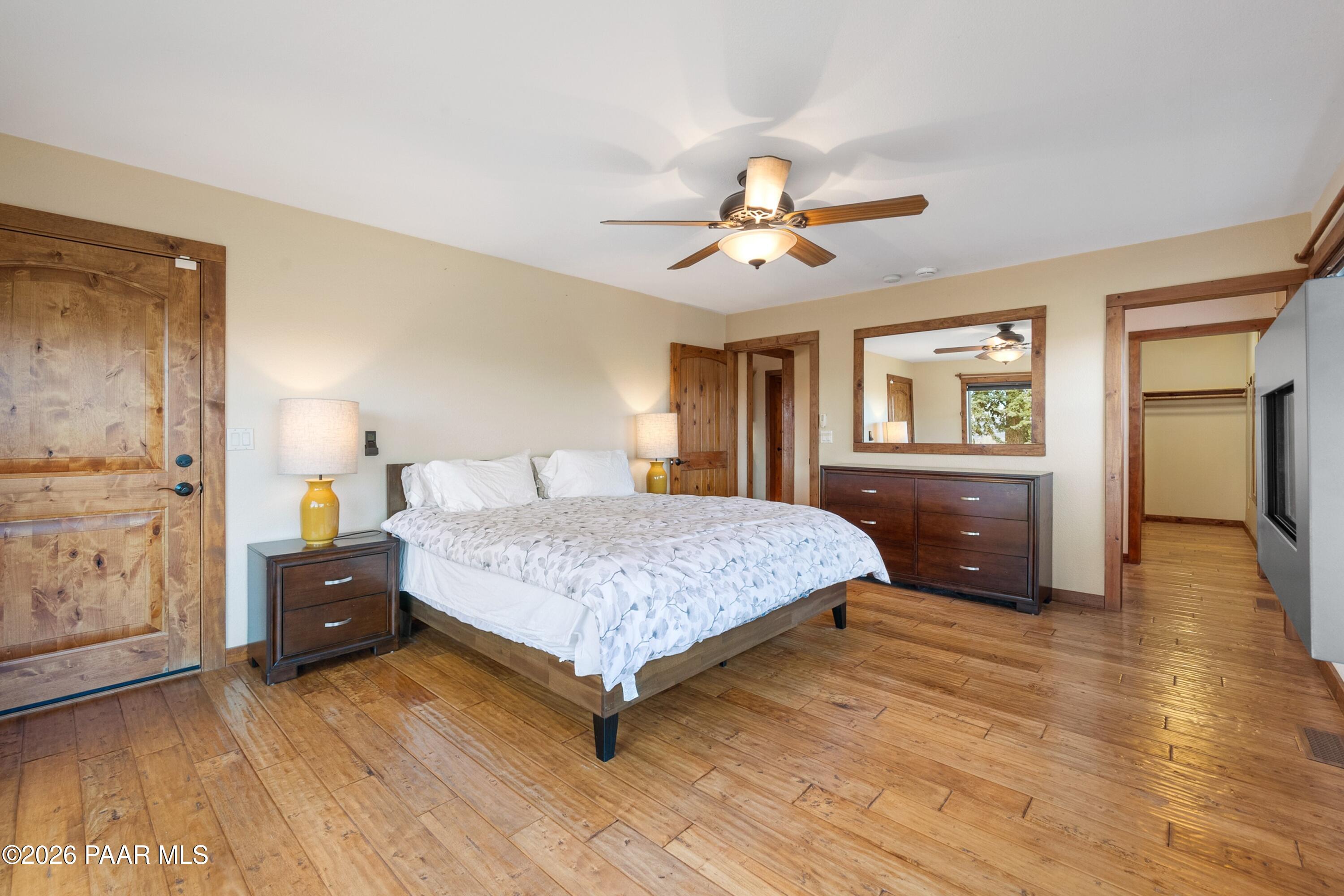 1073 N Broken Wagon Trail