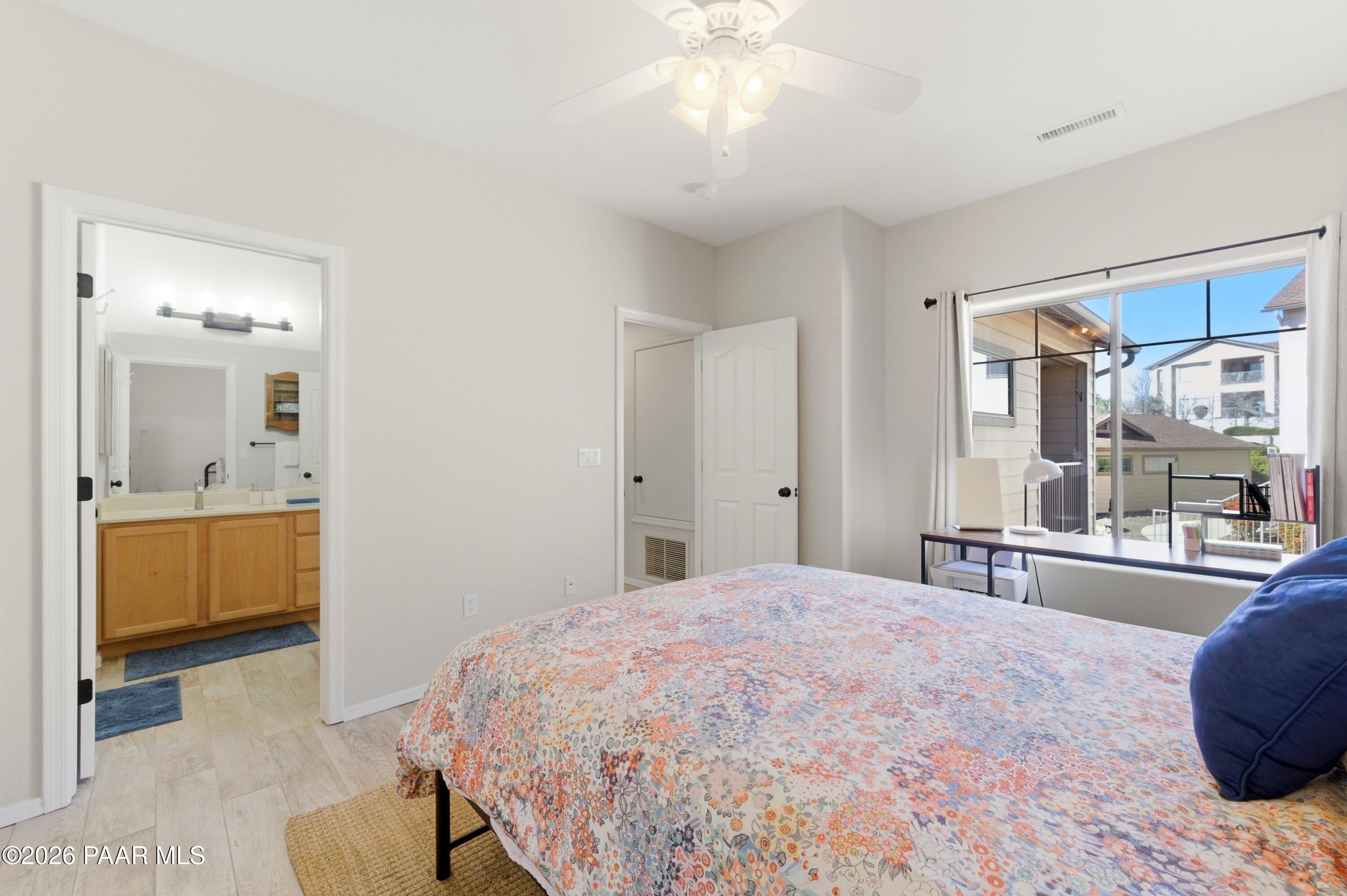 1975 S Blooming Hills Drive Unit: 213