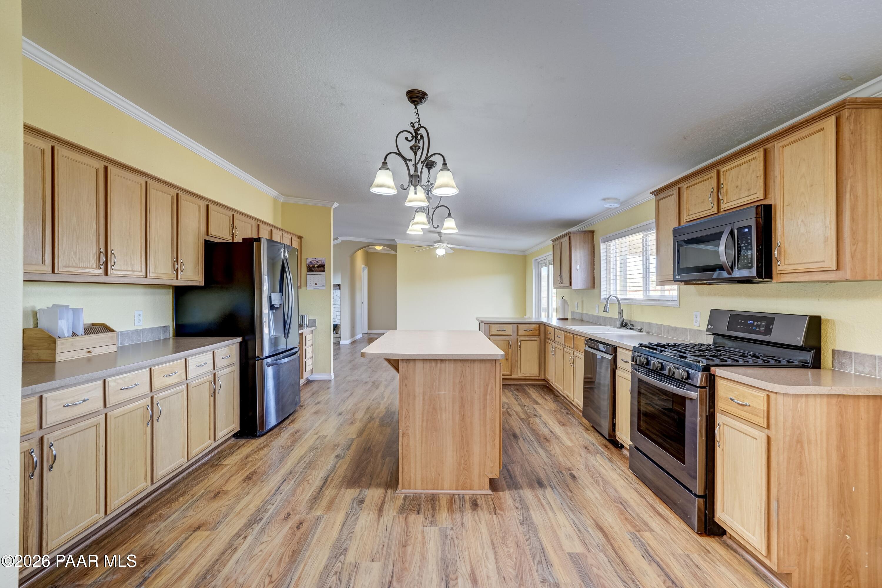 1030 N Summer Sweet Lane