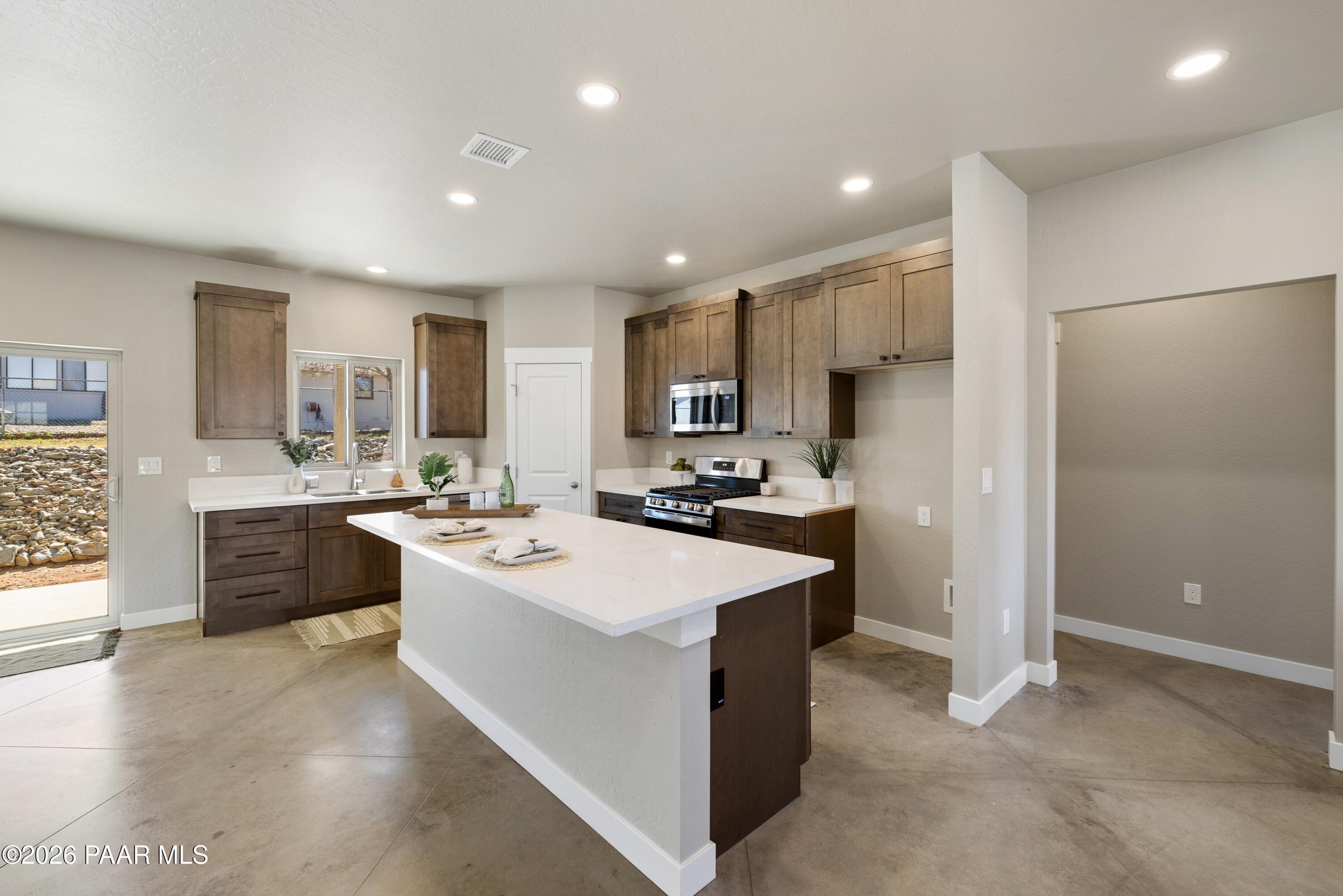 5259 N Long Rifle Road