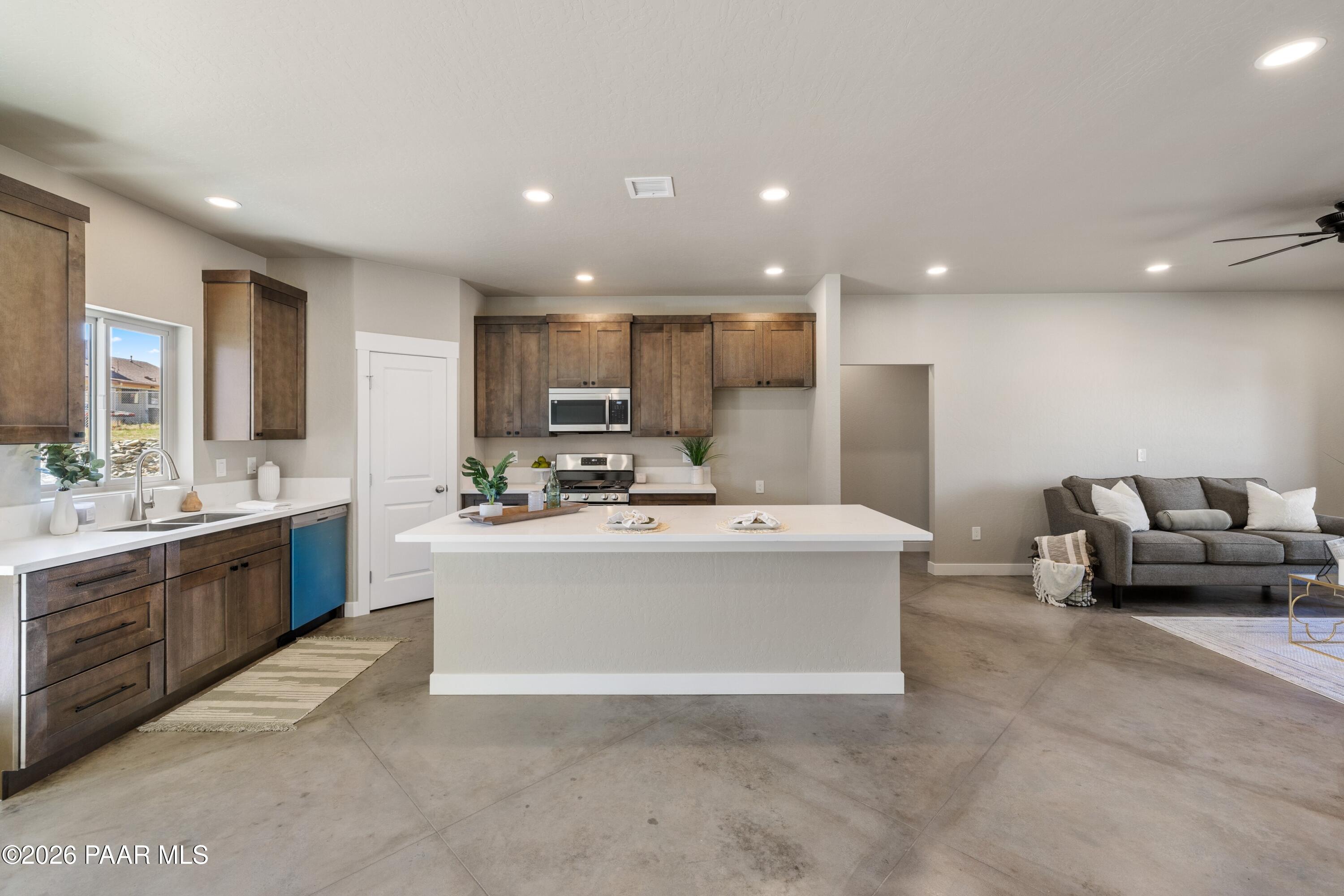 5259 N Long Rifle Road