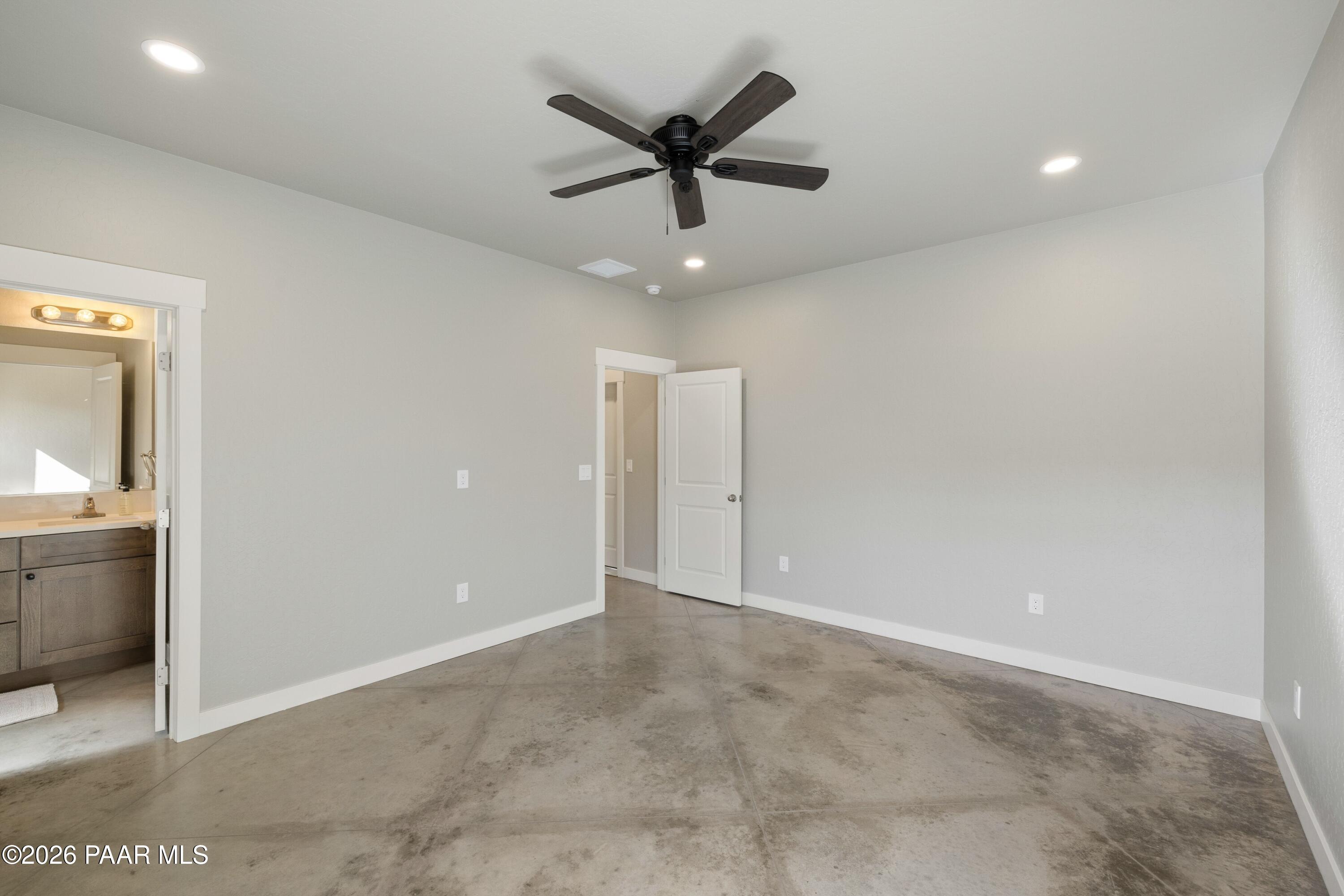 5259 N Long Rifle Road