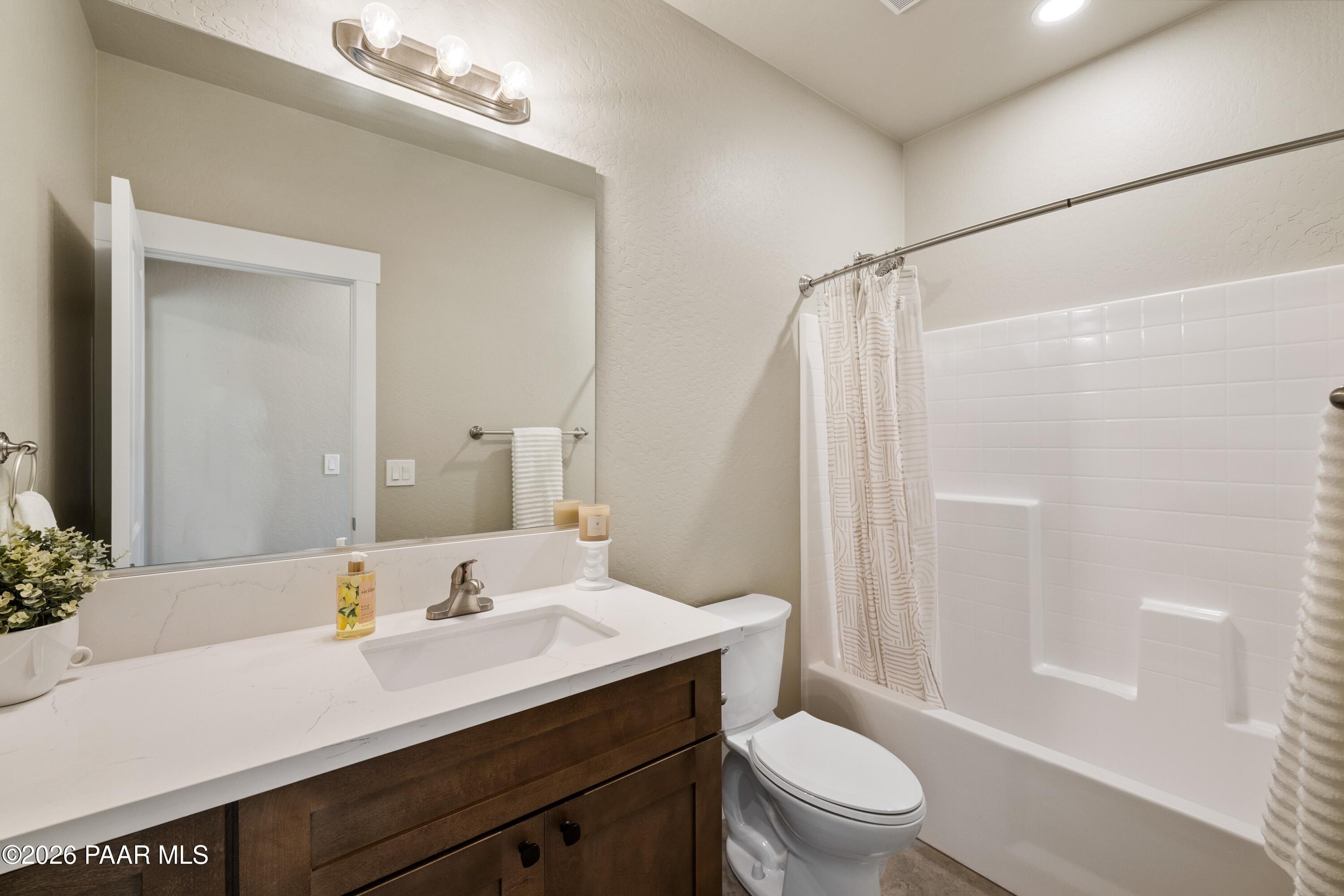 5259 N Long Rifle Road