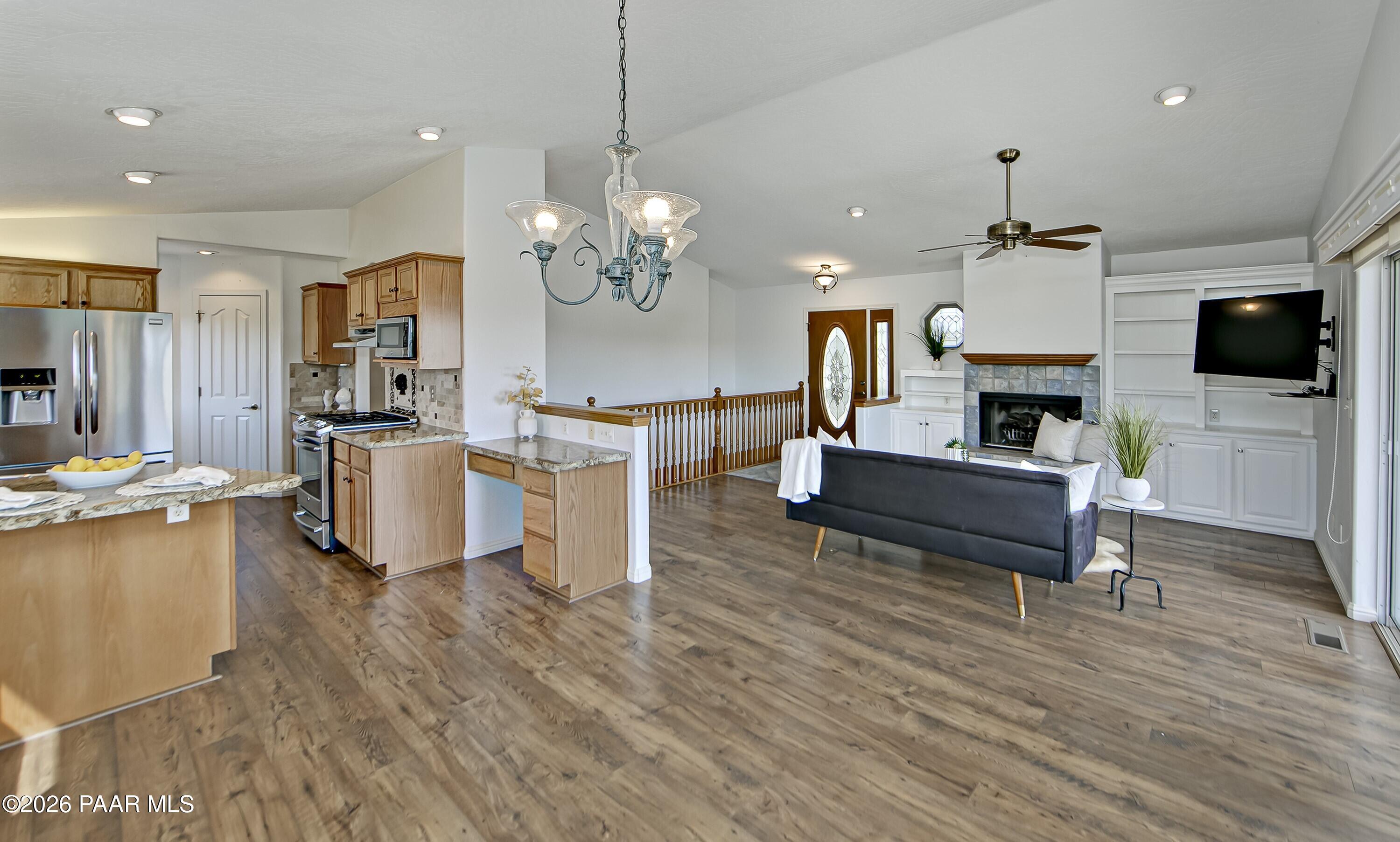 1533 Buttermilk Road