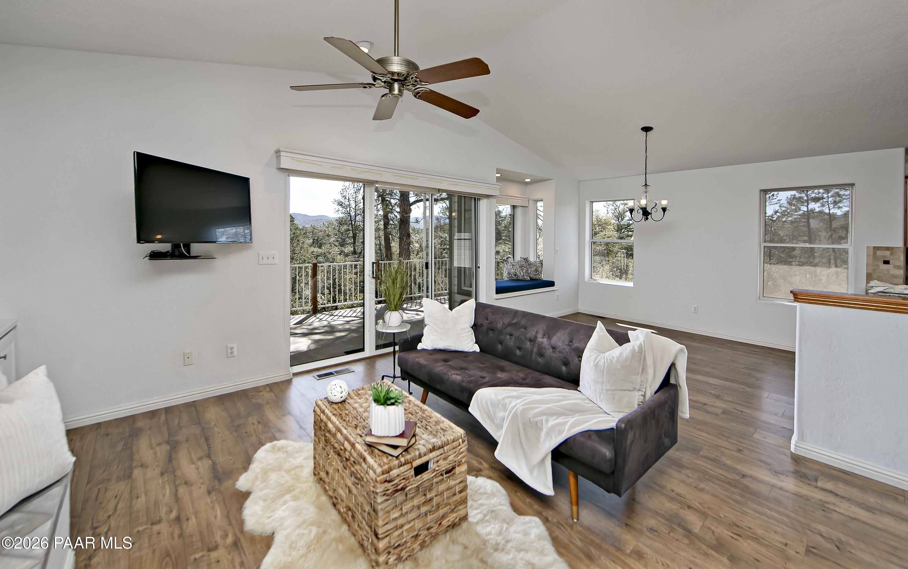 1533 Buttermilk Road