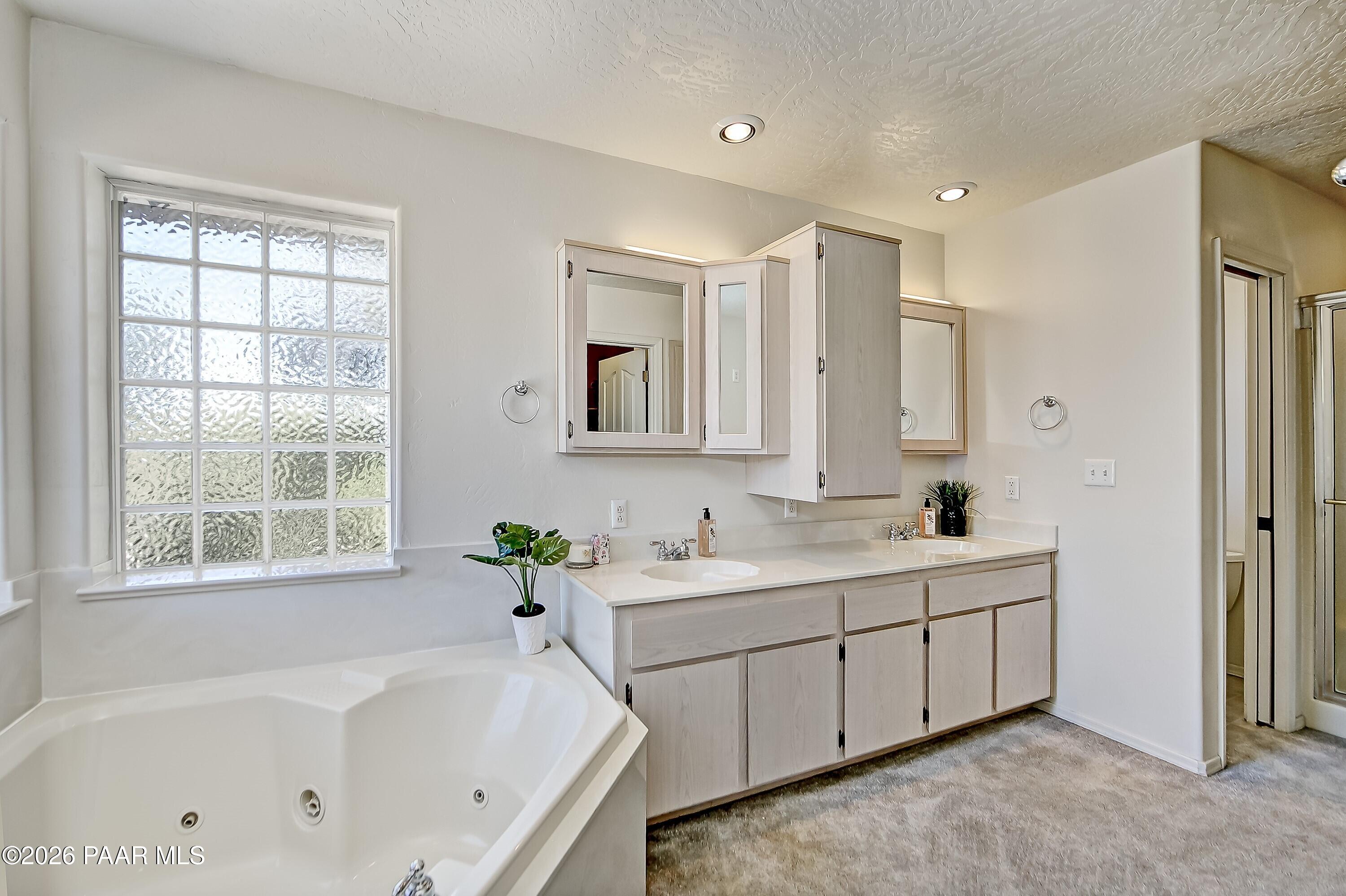 1533 Buttermilk Road