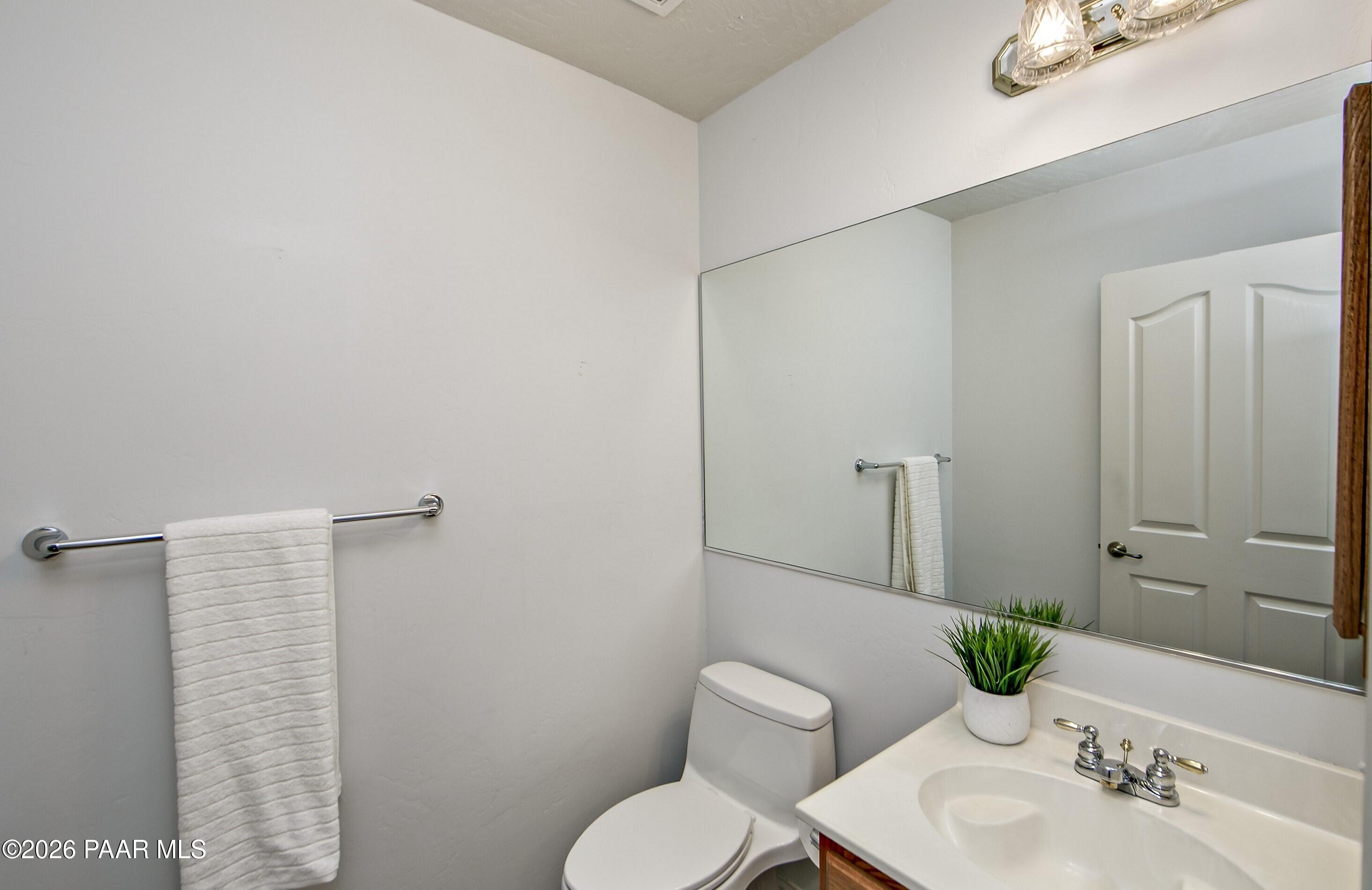 1533 Buttermilk Road