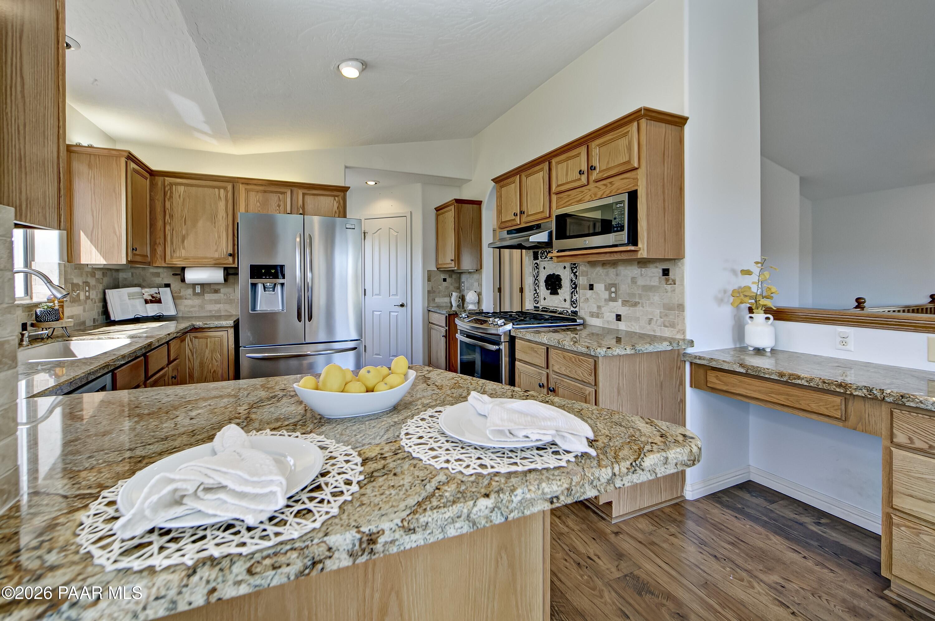 1533 Buttermilk Road