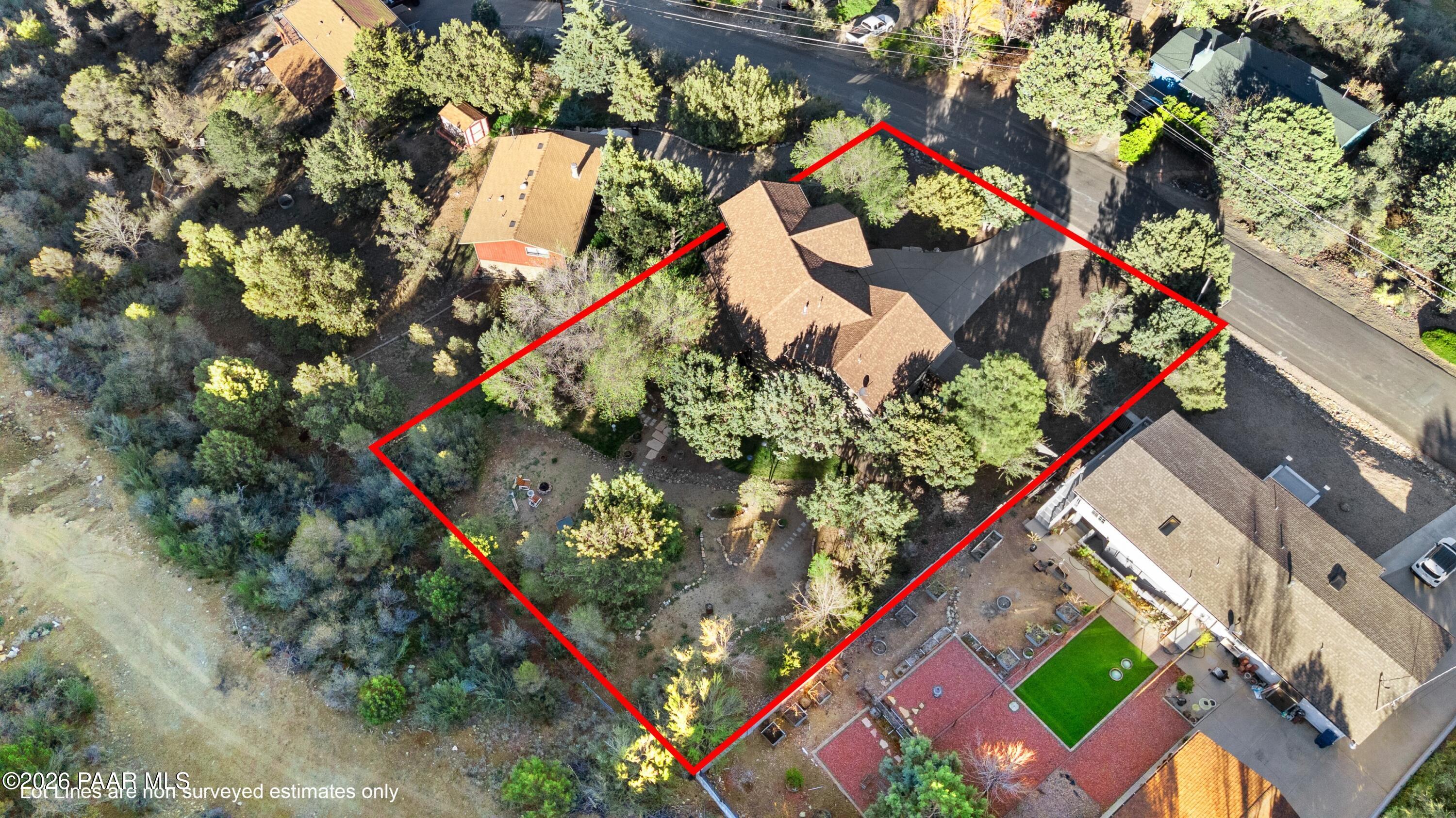 695 E Robinson Drive