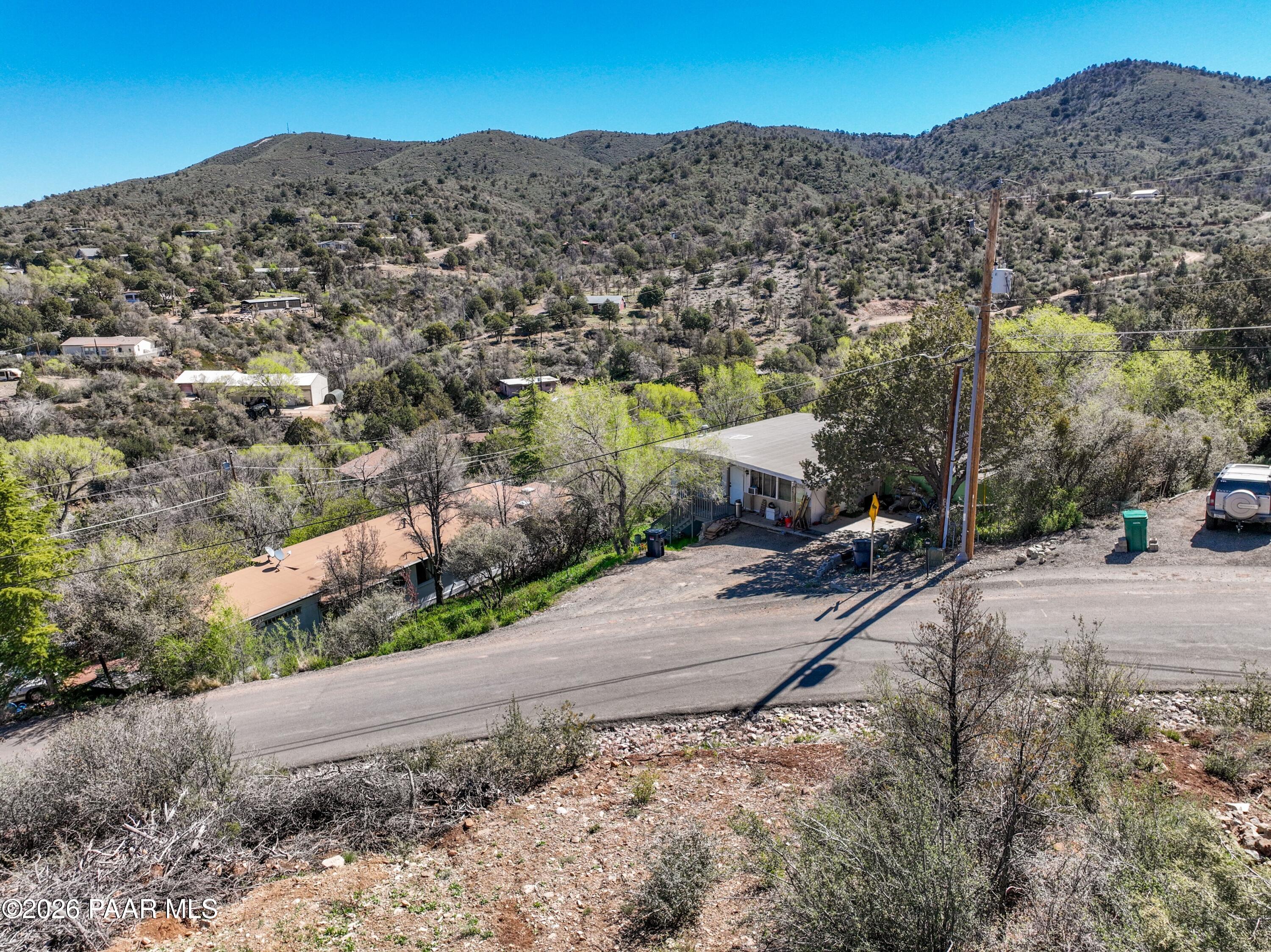 705 E Robinson Drive