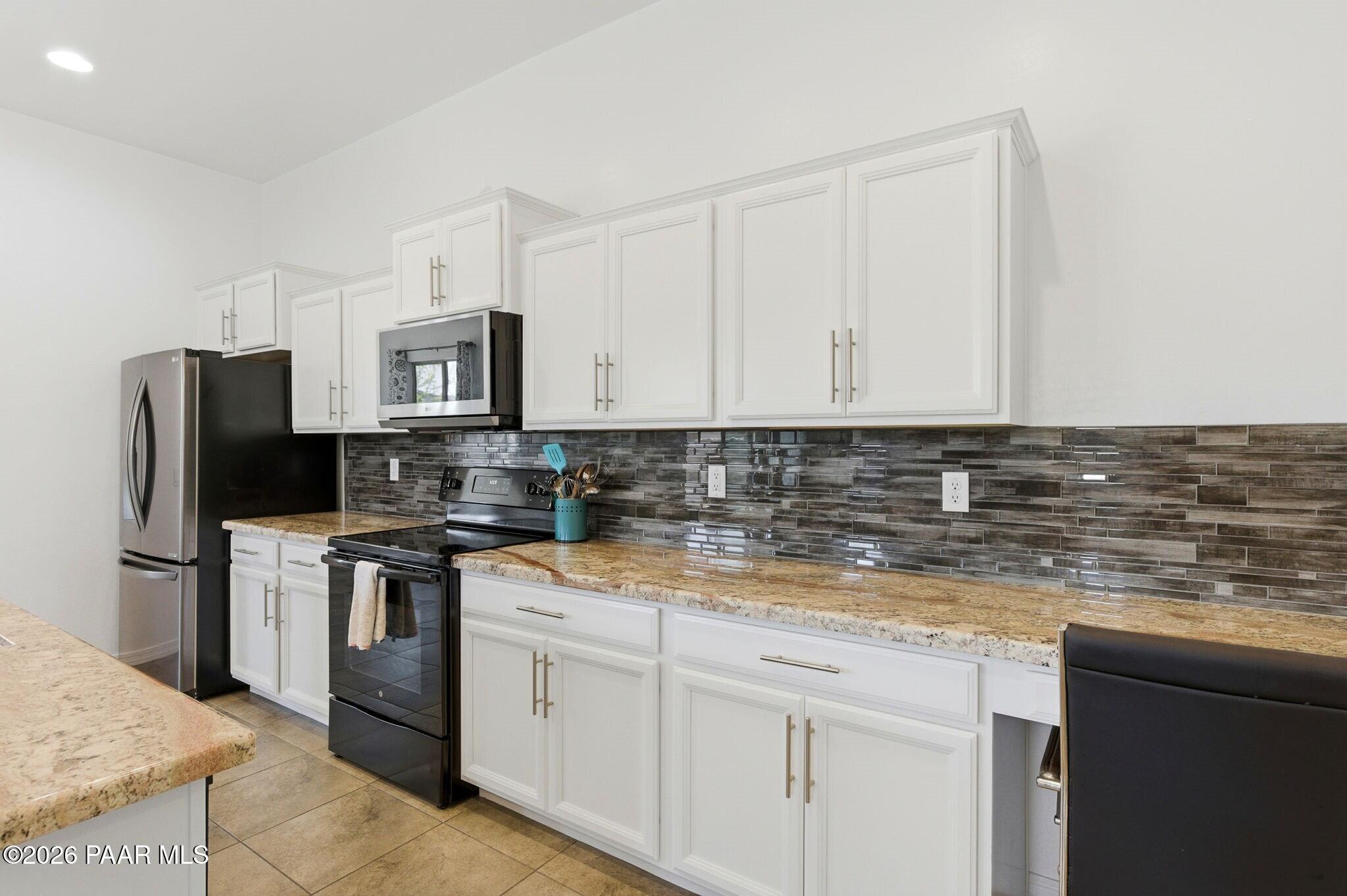 7919 E Talking Iron Lane