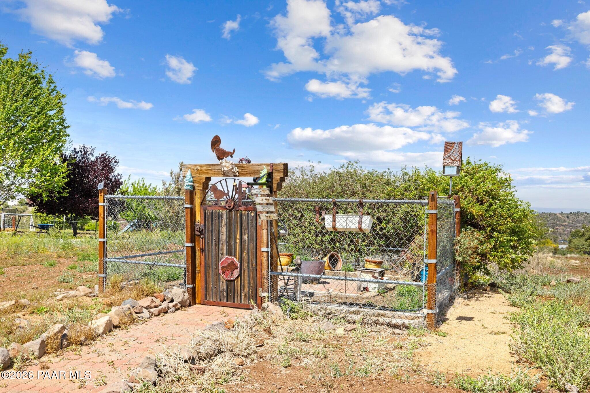 5515 N Bailey Avenue