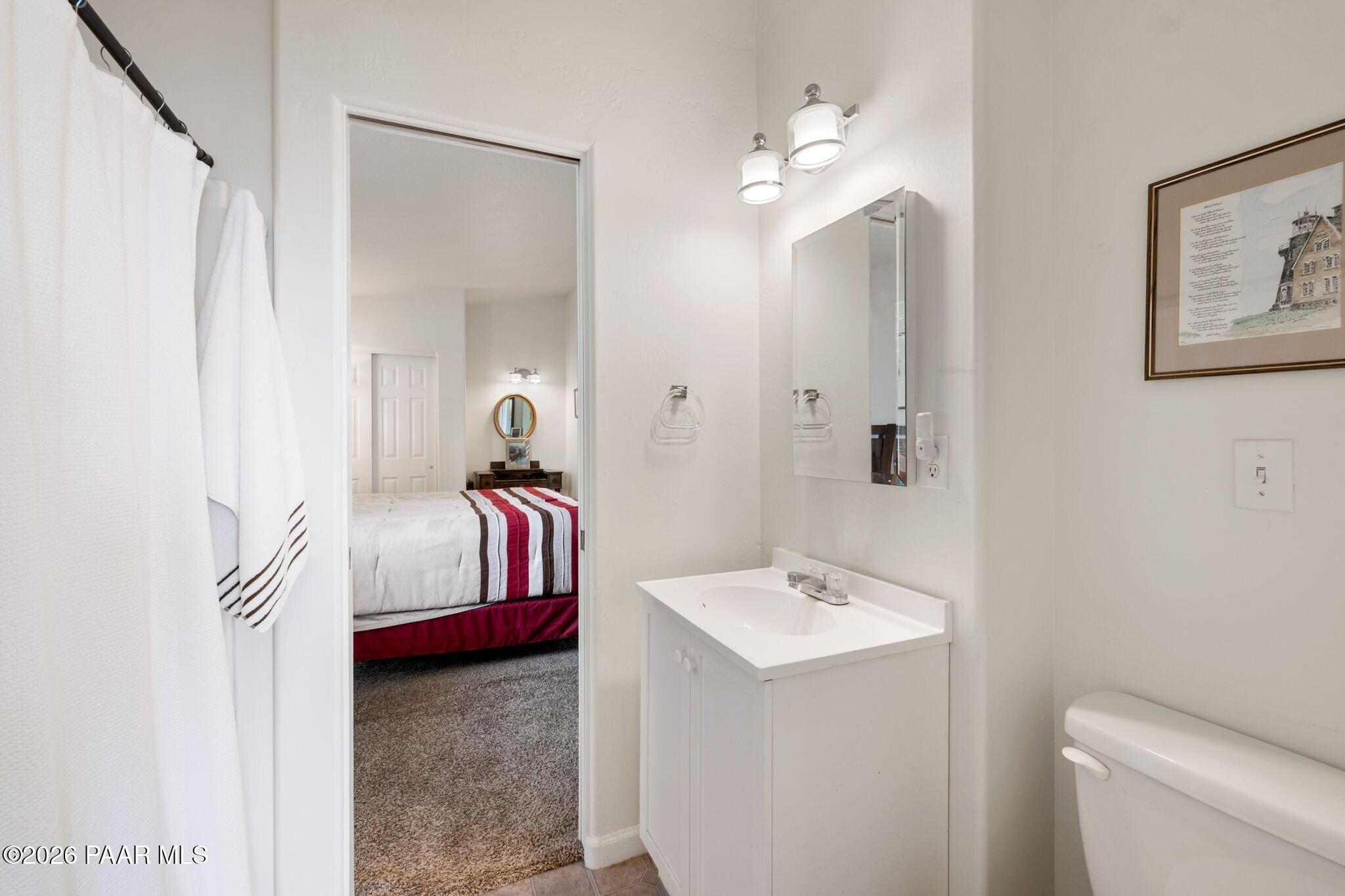 5515 N Bailey Avenue