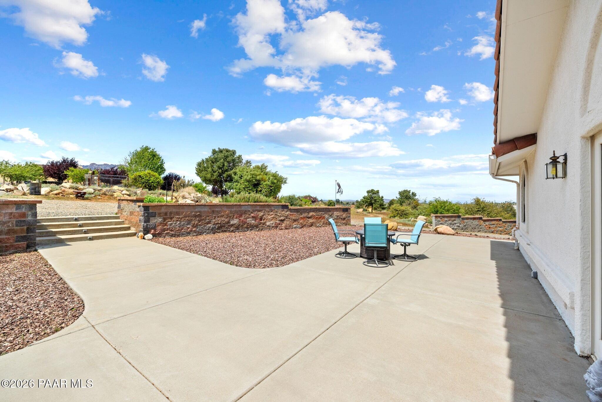 5515 N Bailey Avenue