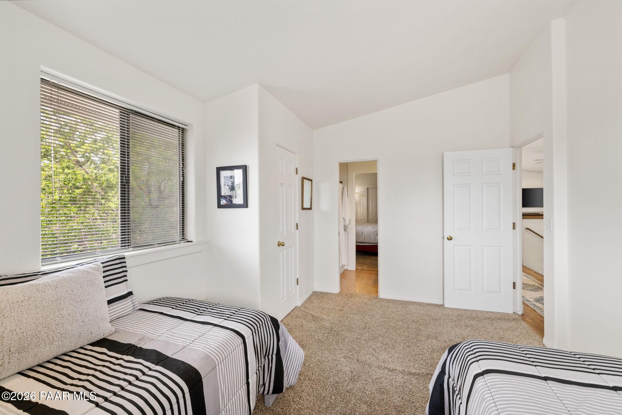 5515 N Bailey Avenue