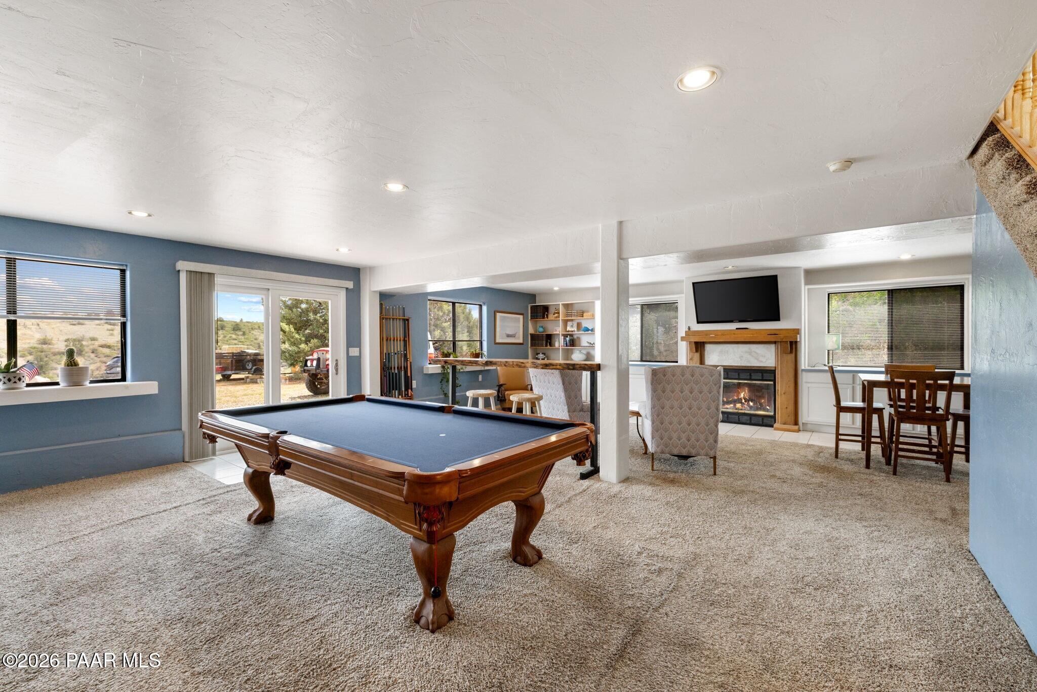 5515 N Bailey Avenue