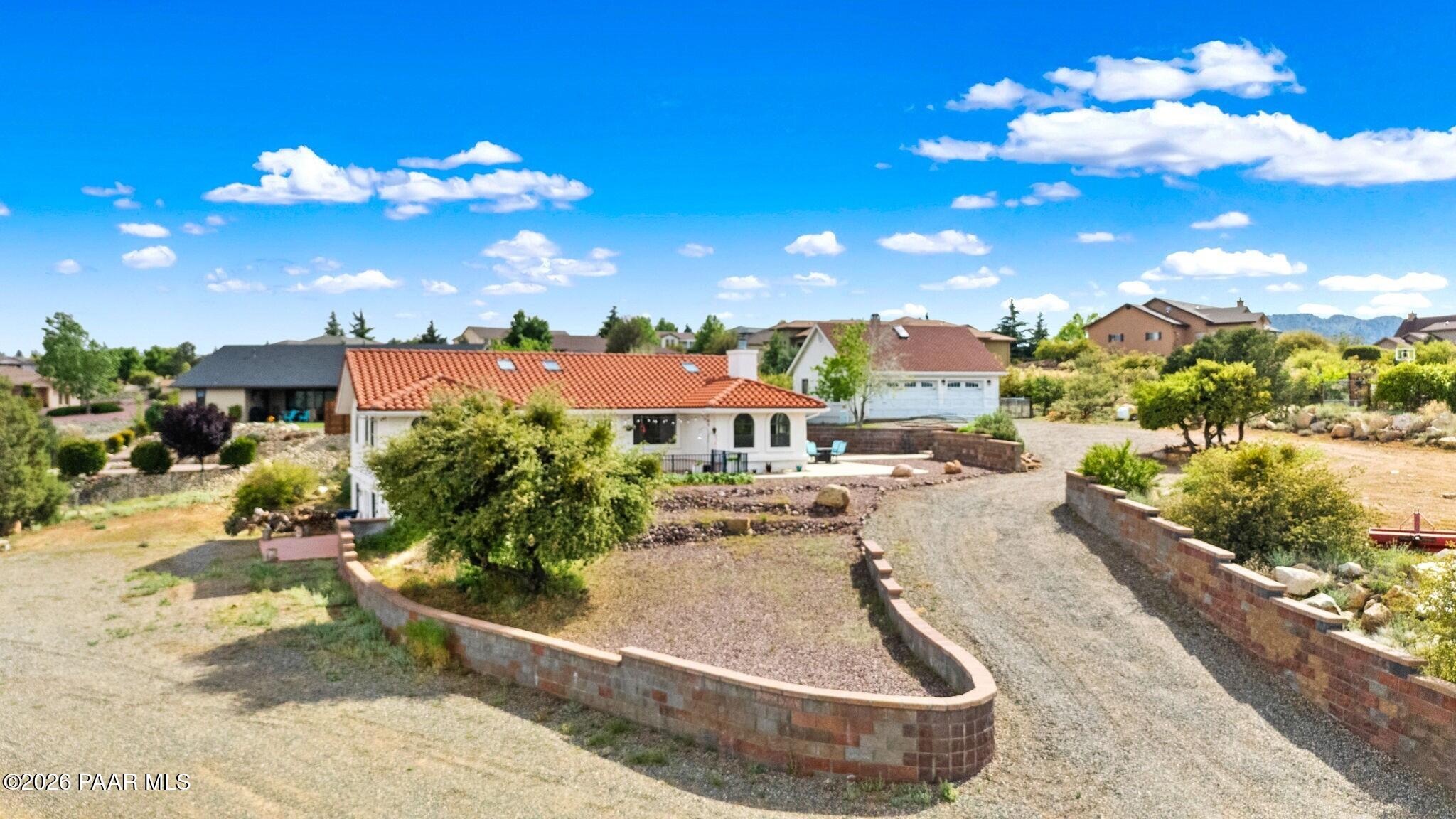 5515 N Bailey Avenue