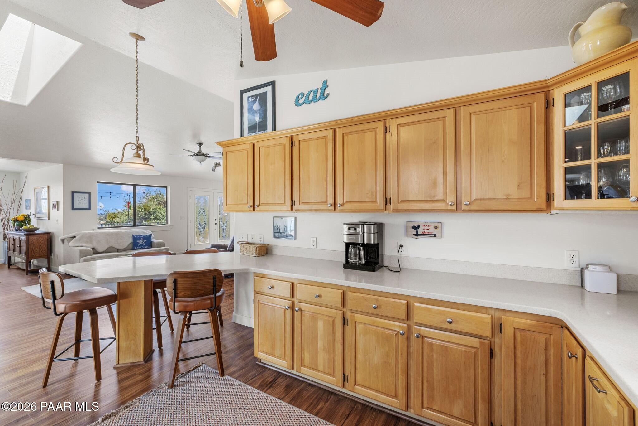 5515 N Bailey Avenue