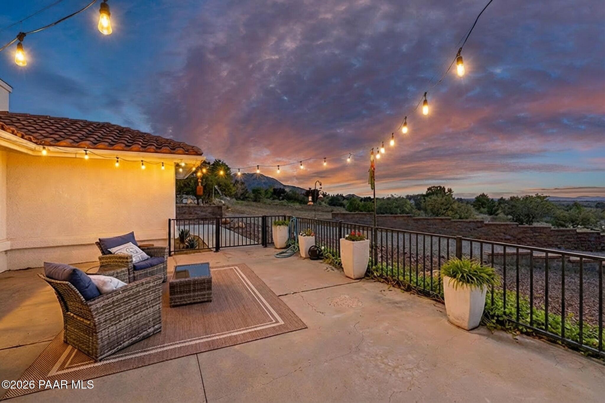 5515 N Bailey Avenue