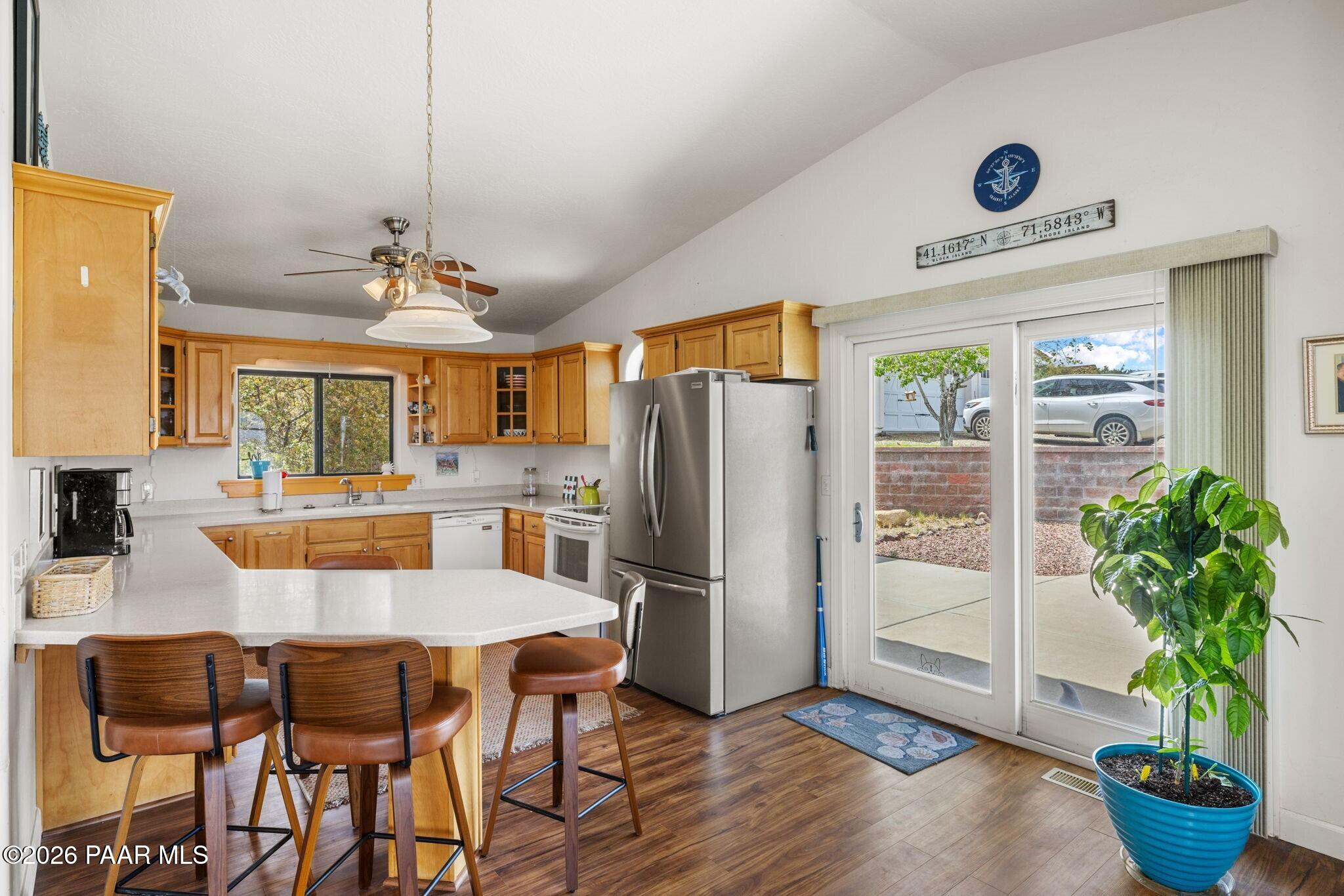 5515 N Bailey Avenue