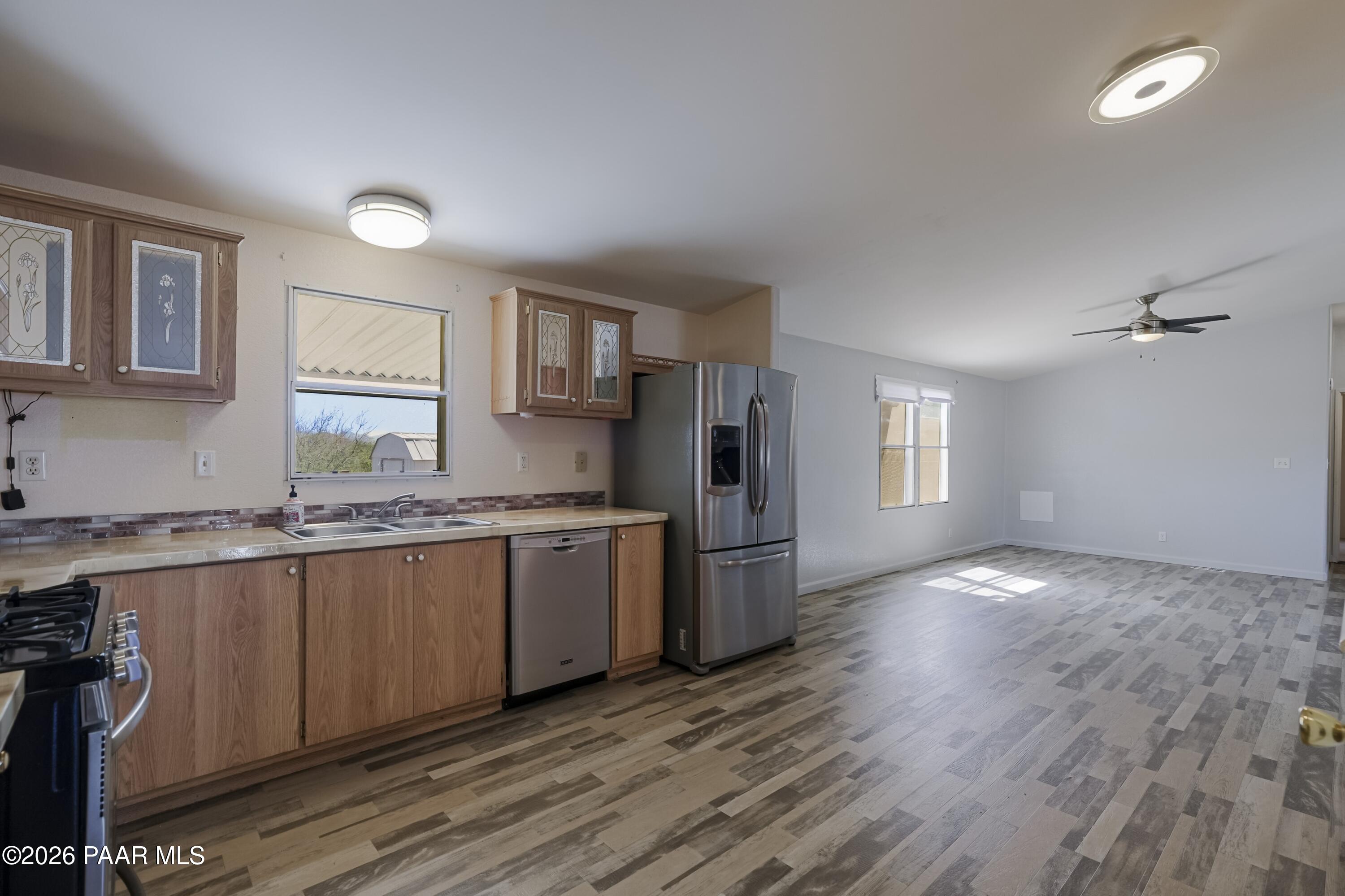 15853 S Maverick Trail