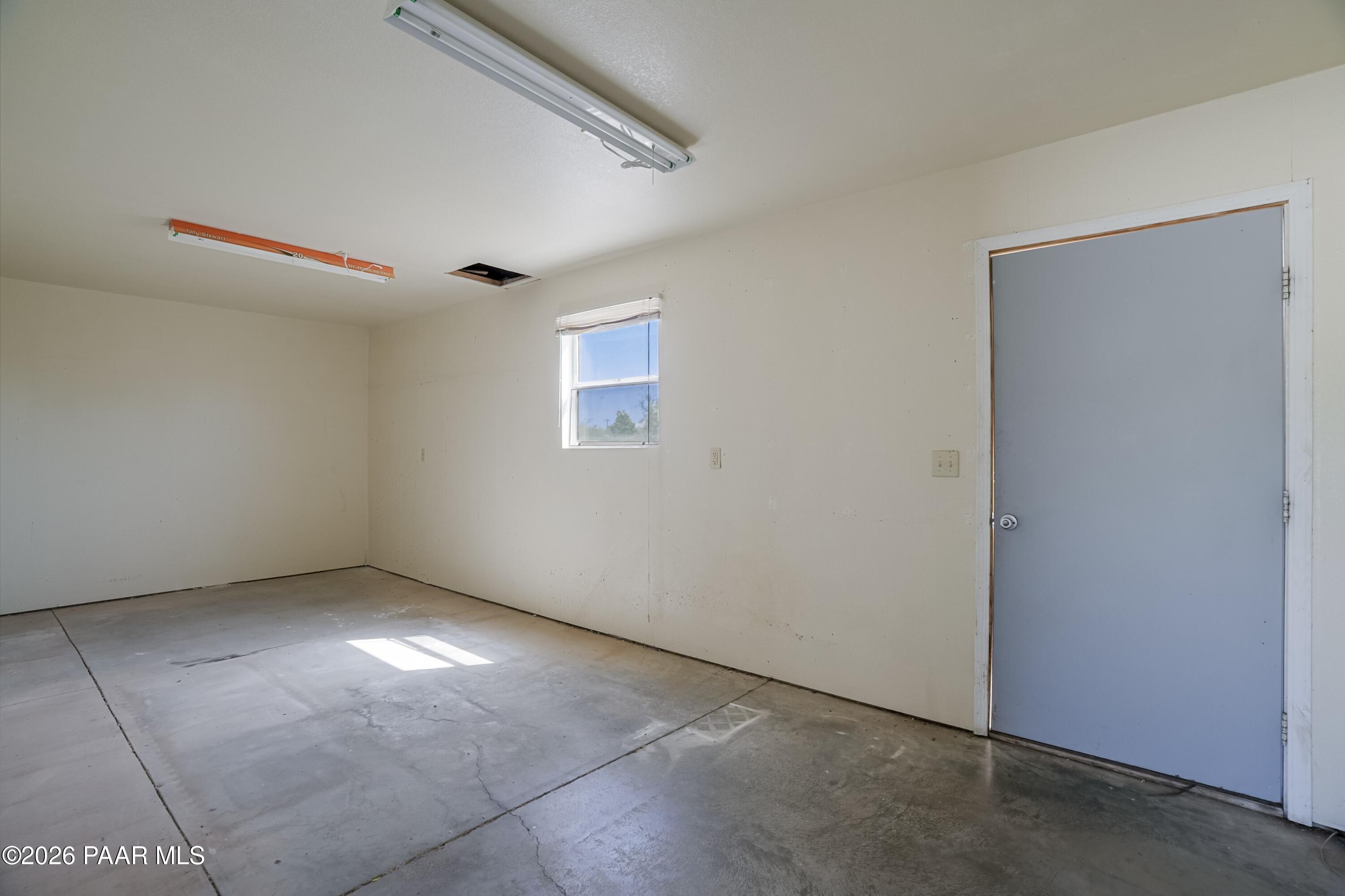 15853 S Maverick Trail